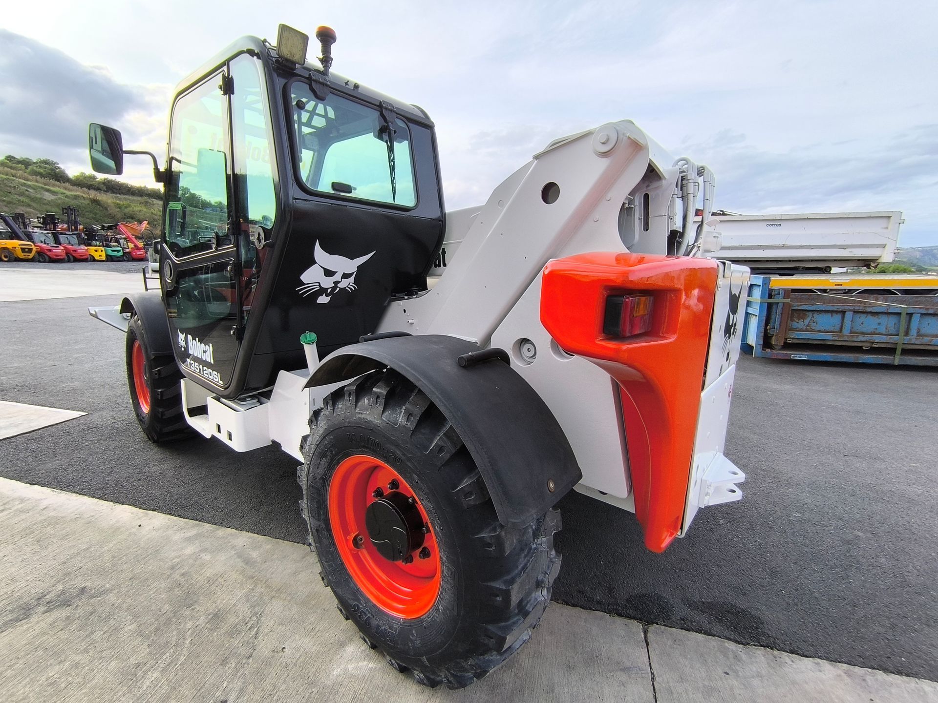 Bobcat T35120SL