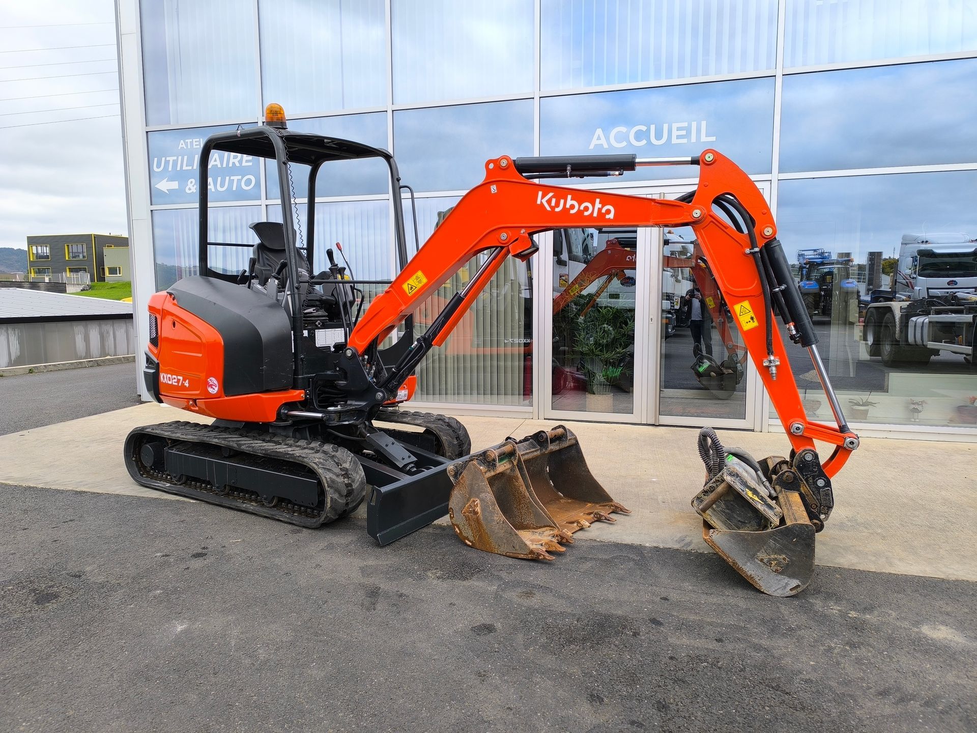 Kubota KX027-4