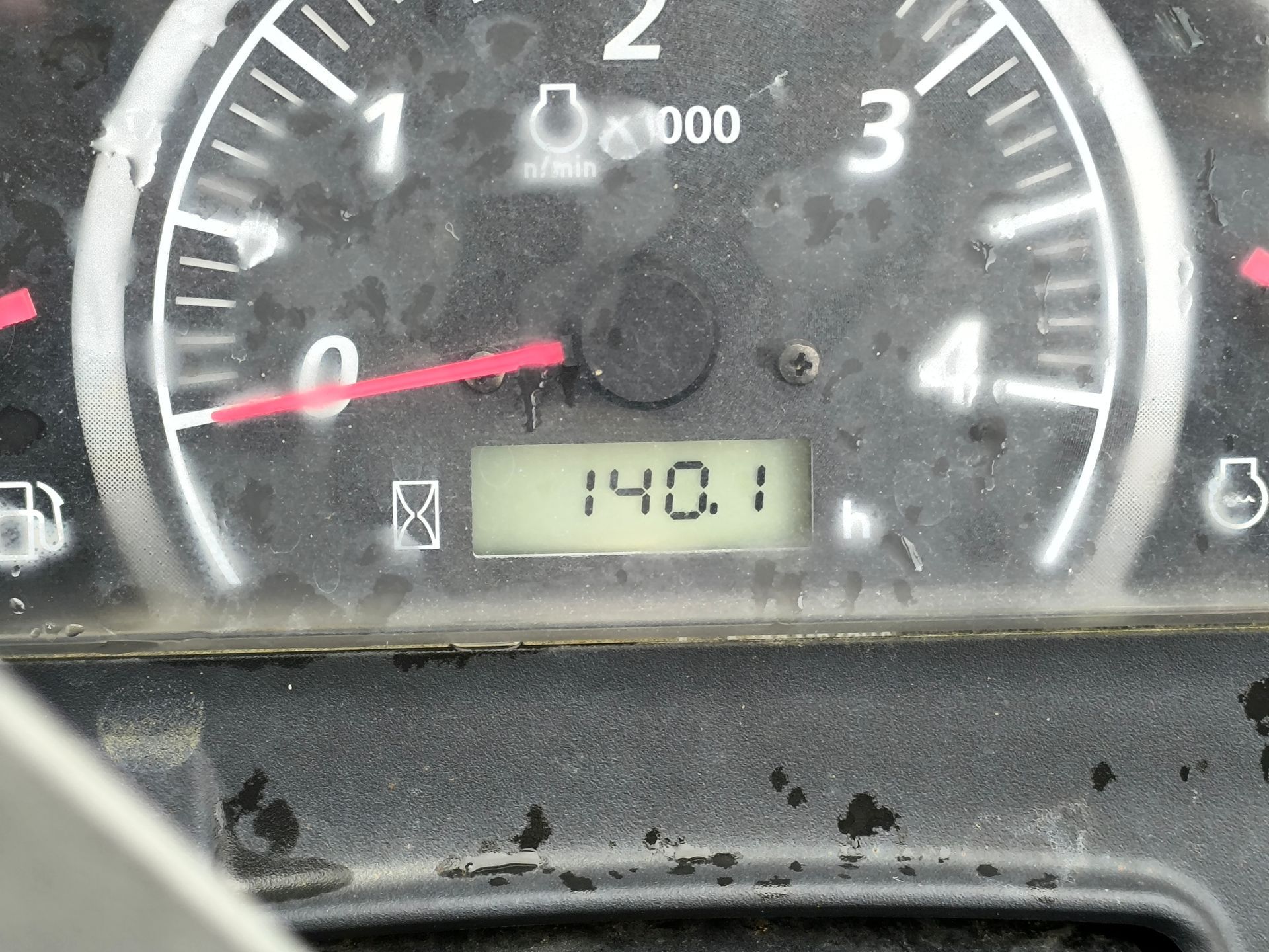 Kubota BX 231 Chargeur Kubota et Enfouisseur de pierre LIPCO