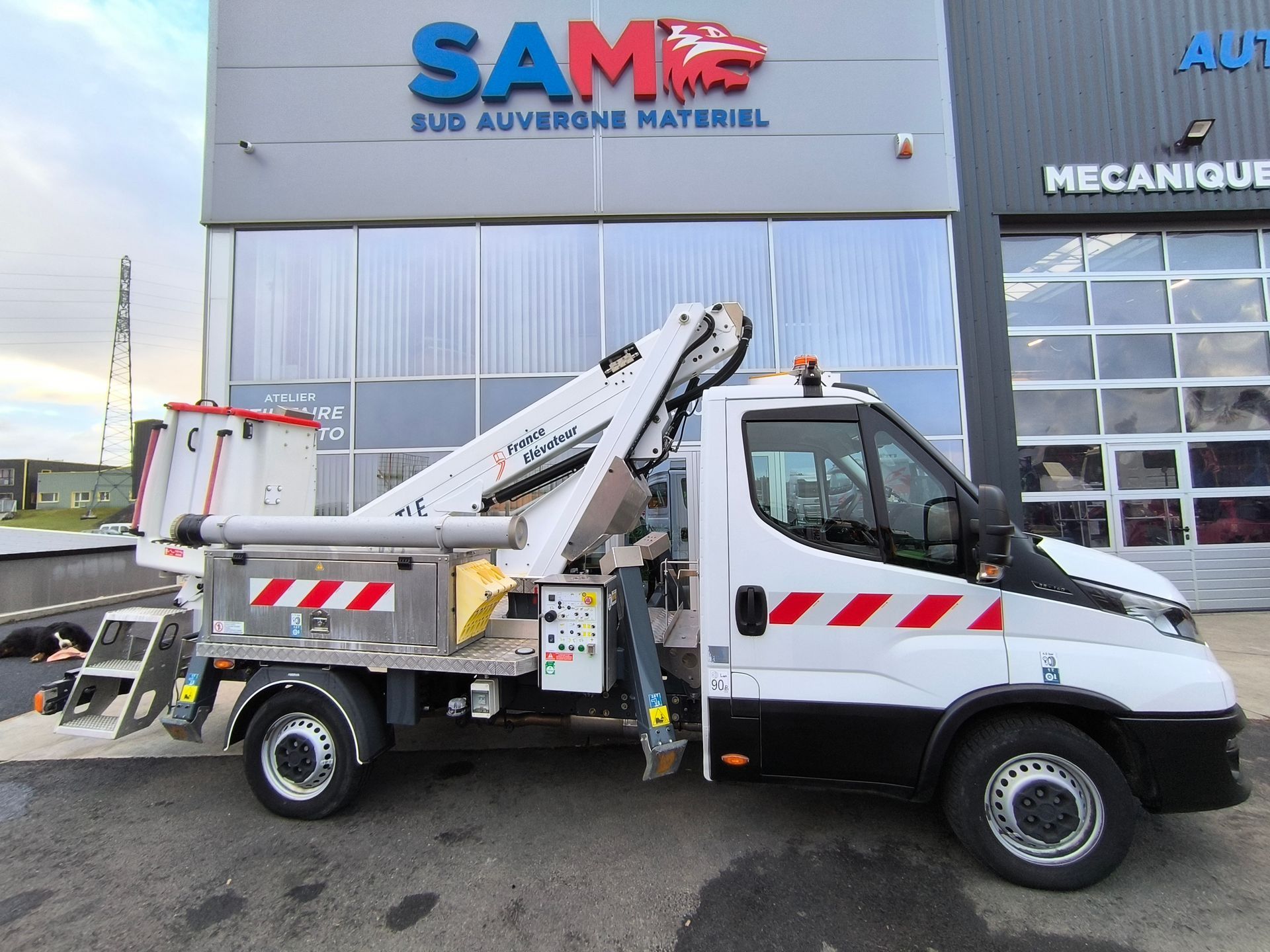 Nacelle France Elevataur sur Iveco Daily