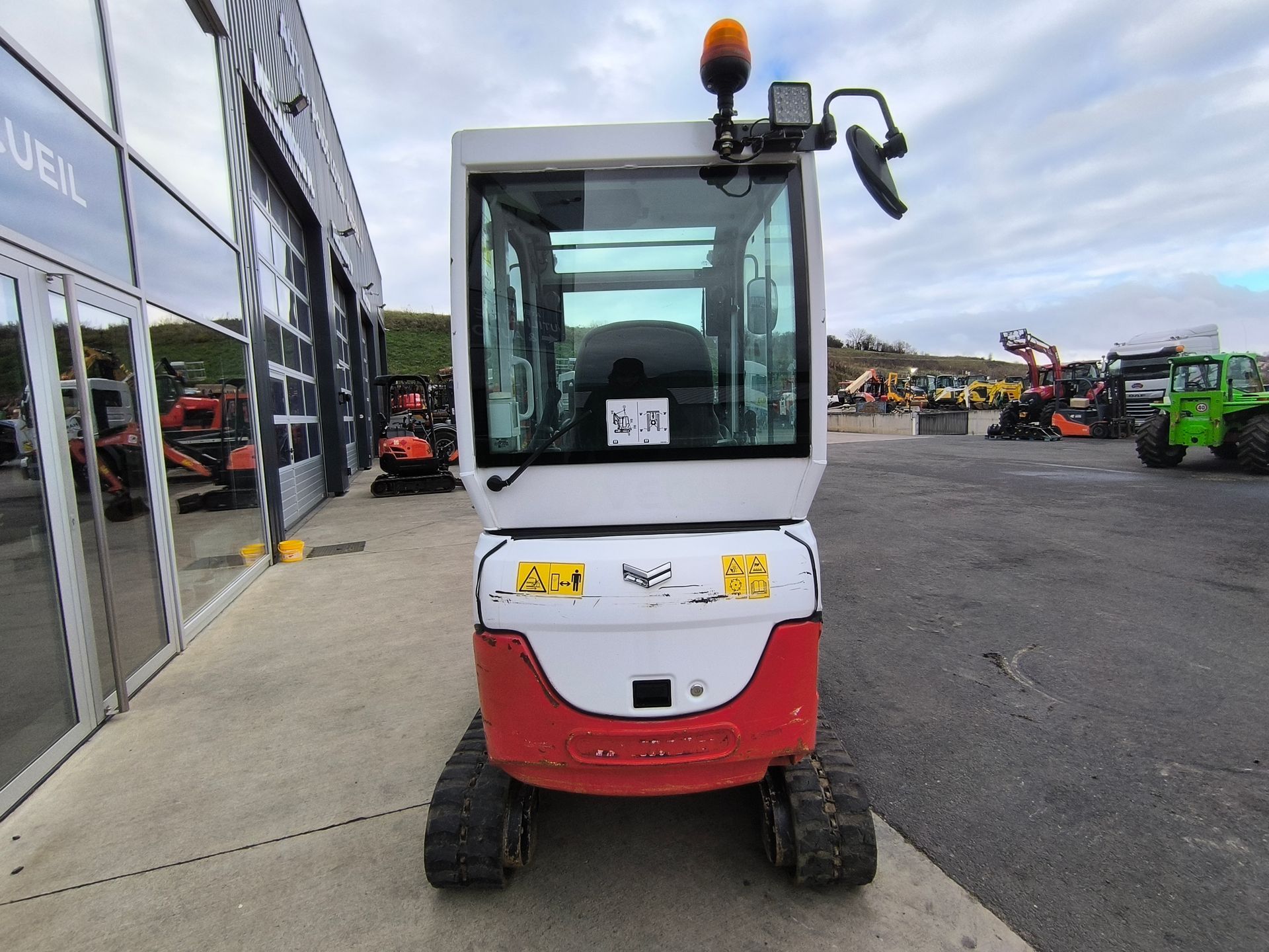 Yanmar SV18