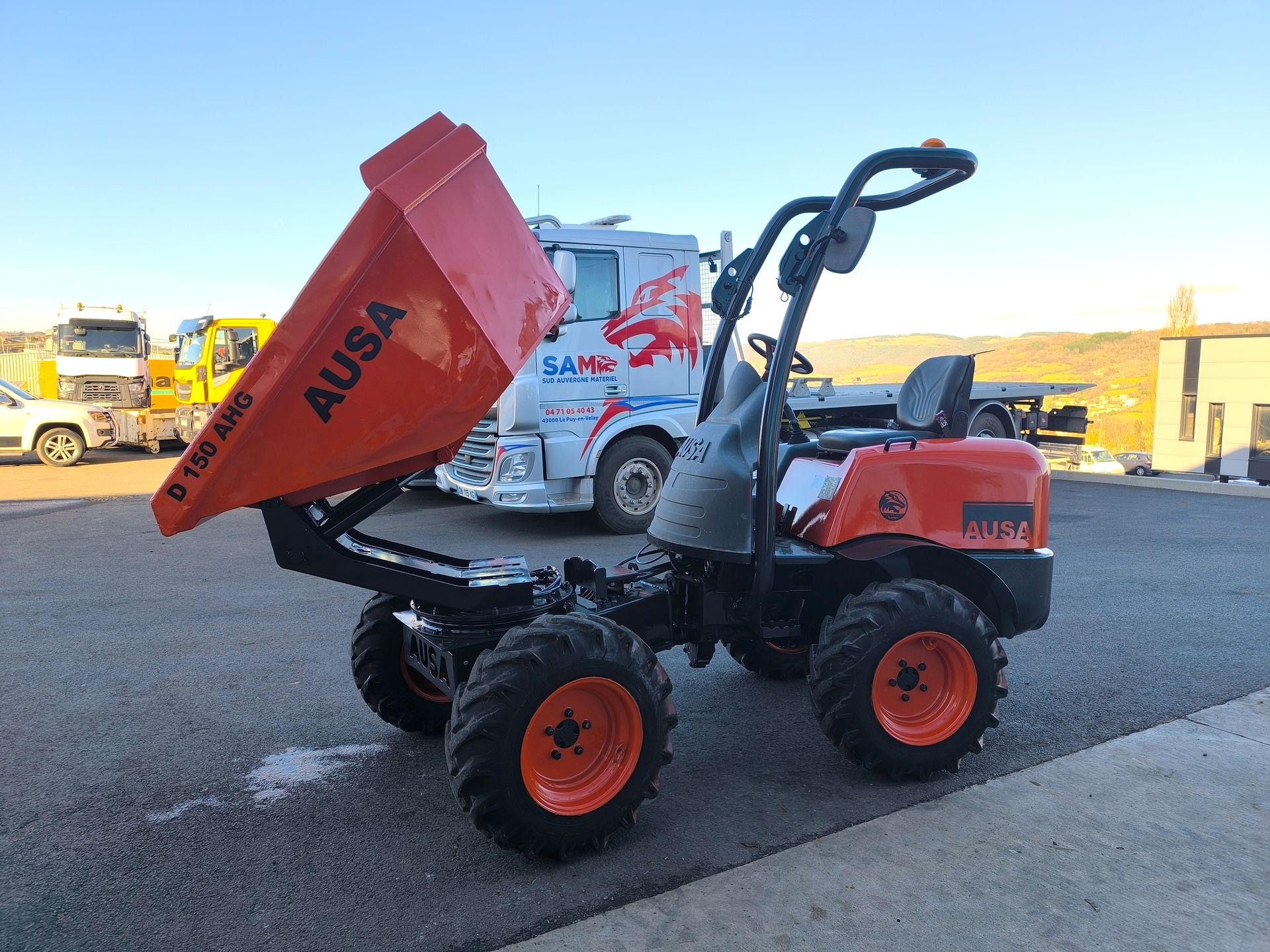 Ausa D150AHG 1.5 Tonnes