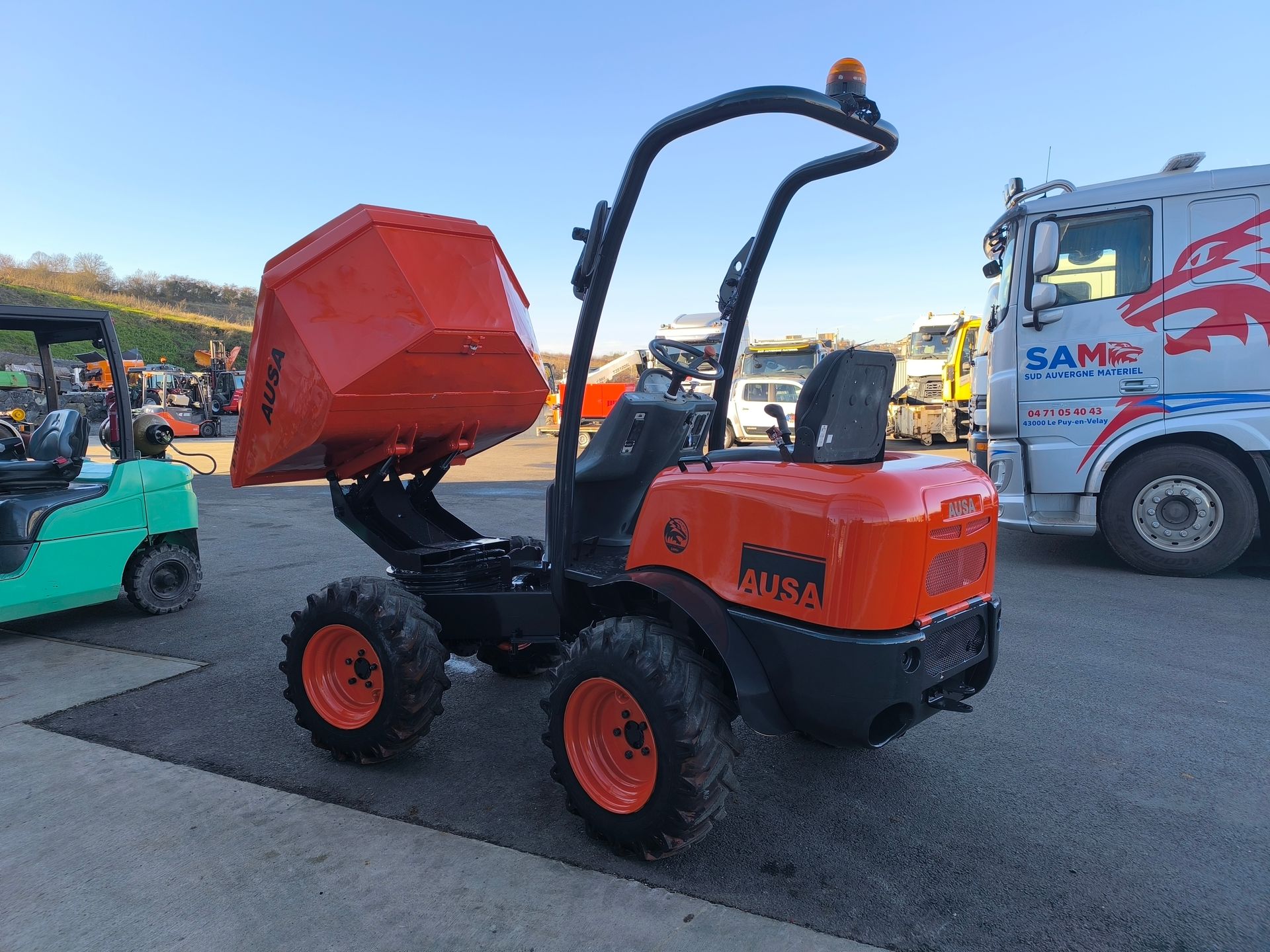 Ausa D150AHG 1.5 Tonnes
