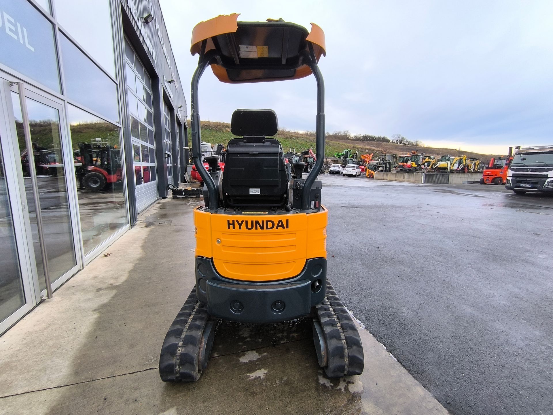 Hyundai ROBEX 17Z-9A