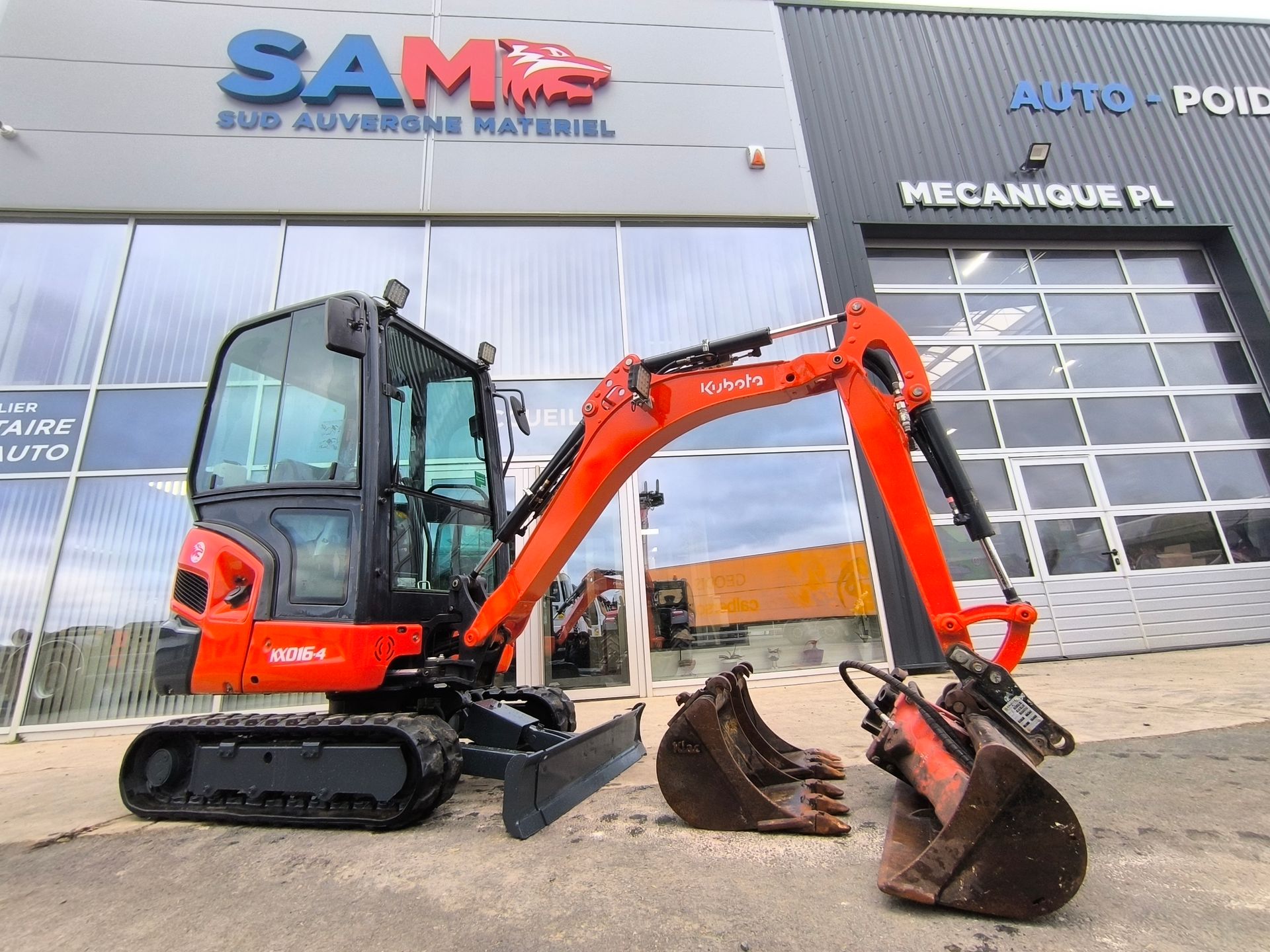 Kubota KX016-4