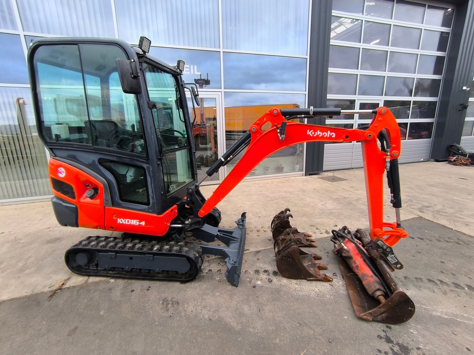 Kubota KX016-4