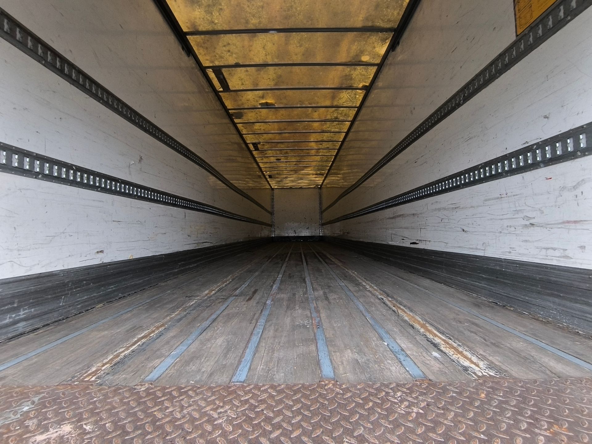 Fruehauf Expressliner Tandem + Hayon Dhollandia