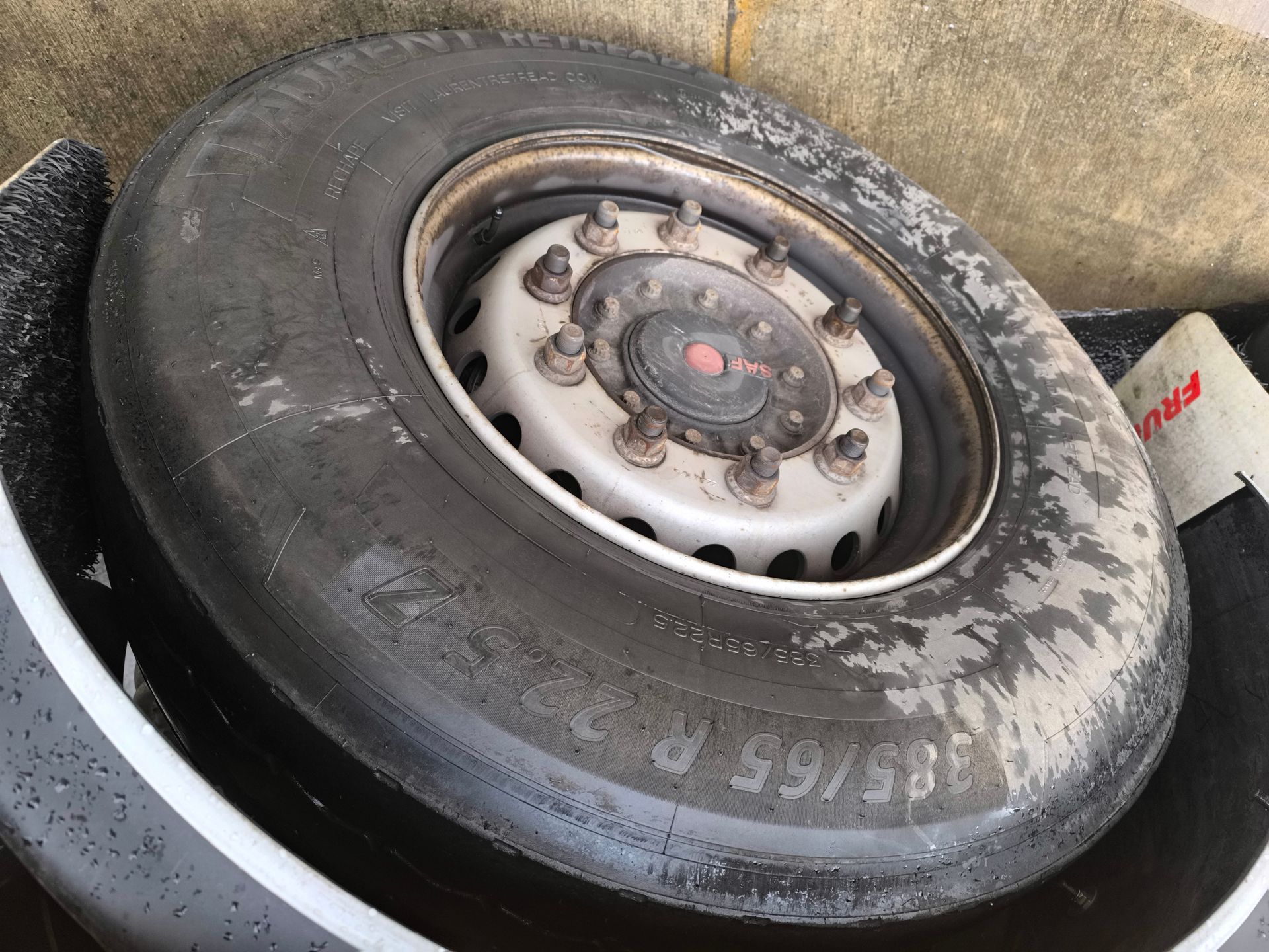 Fruehauf Expressliner Tandem + Hayon Dhollandia