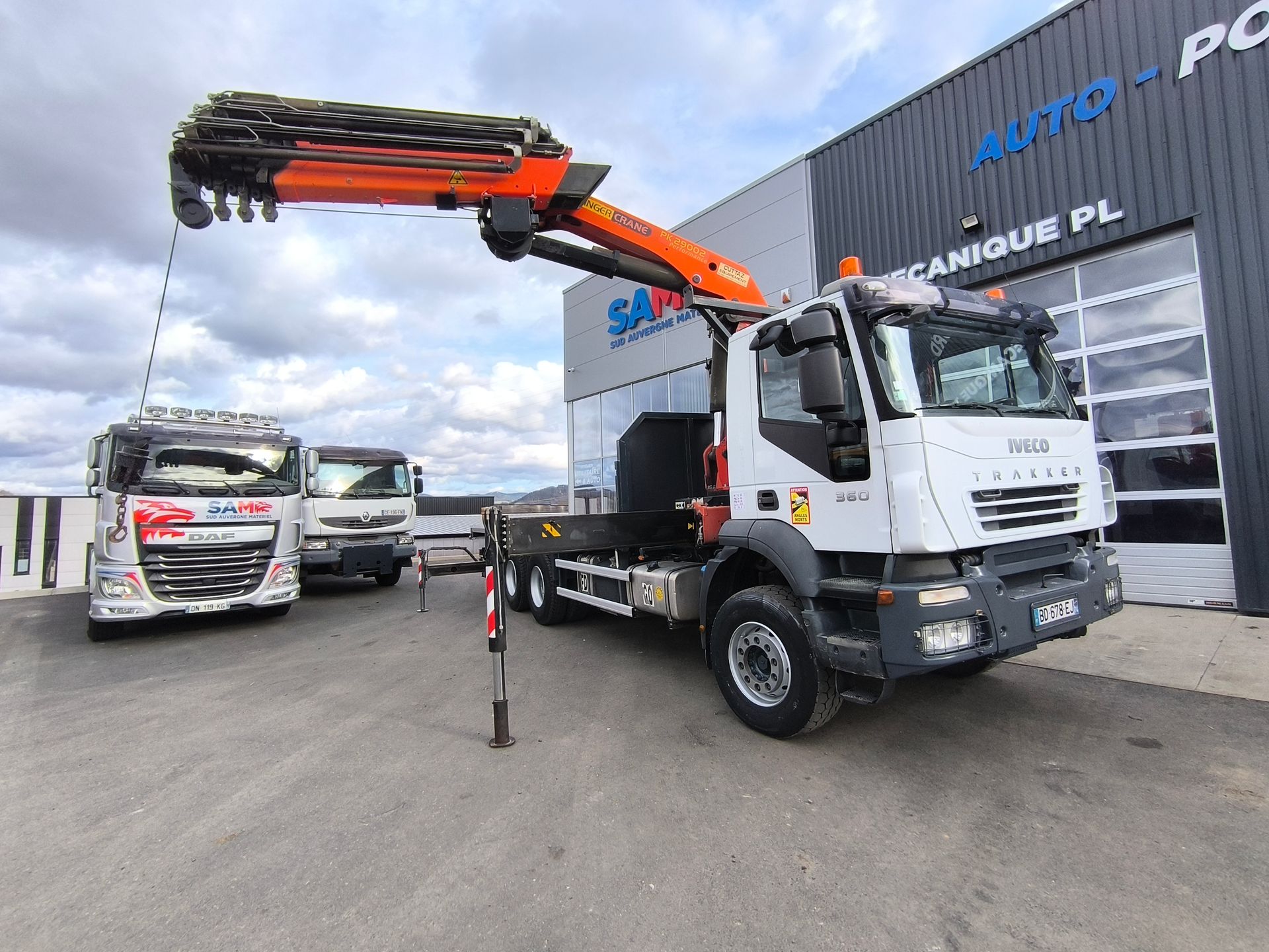 Iveco Trakker 360 Plateau Grue 8 Extensions Rotation 360°