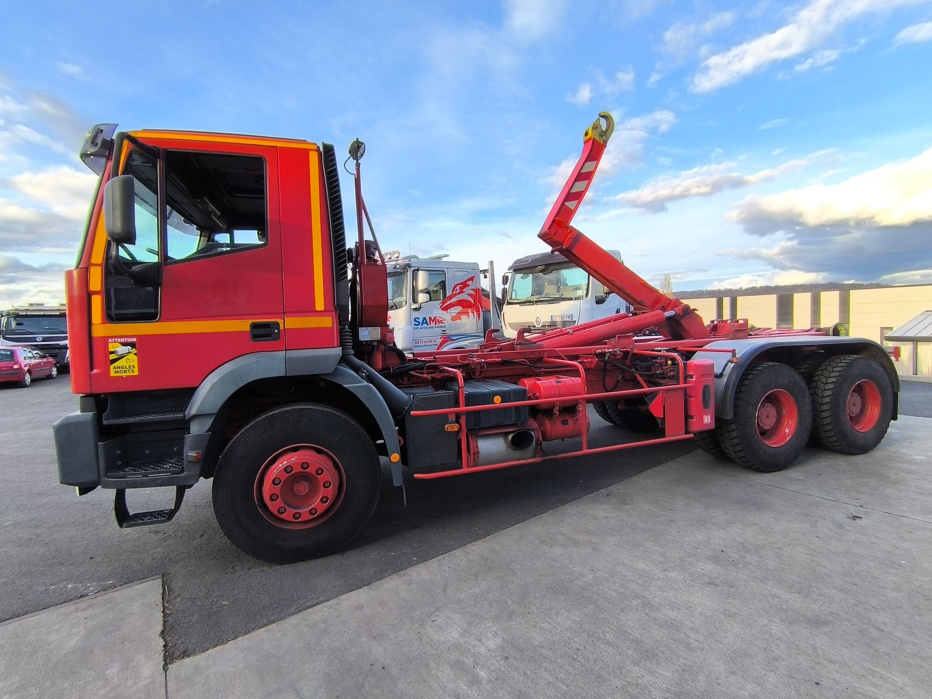 Iveco Eurotrakker 260E31 Bras MARREL