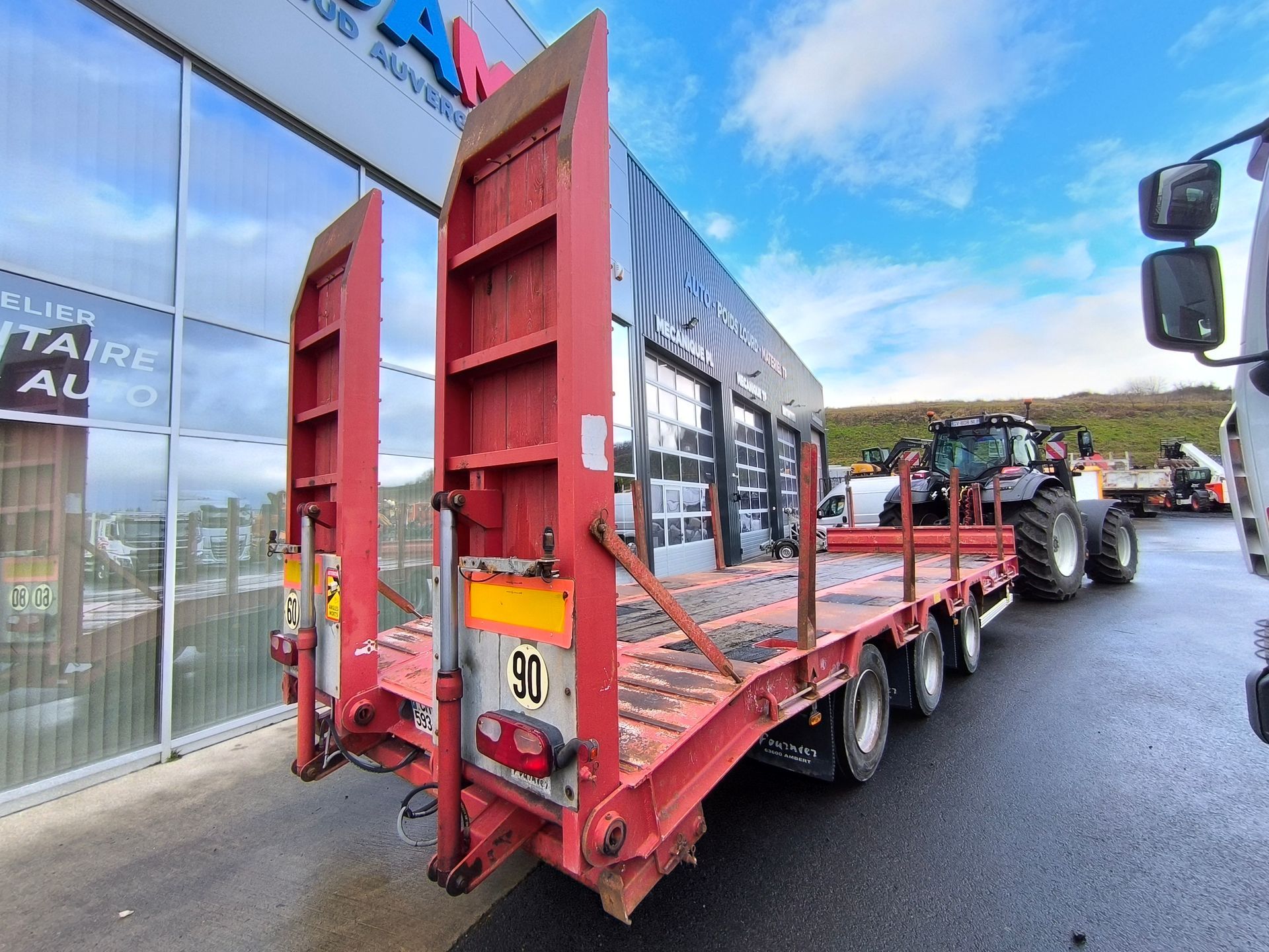 Fournier Porte engins 3 essieux 31.5 T