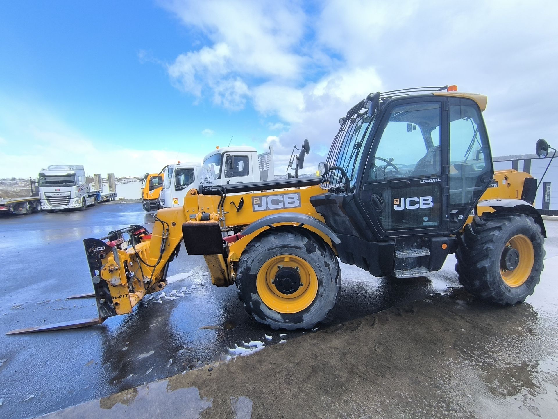 JCB 540-140