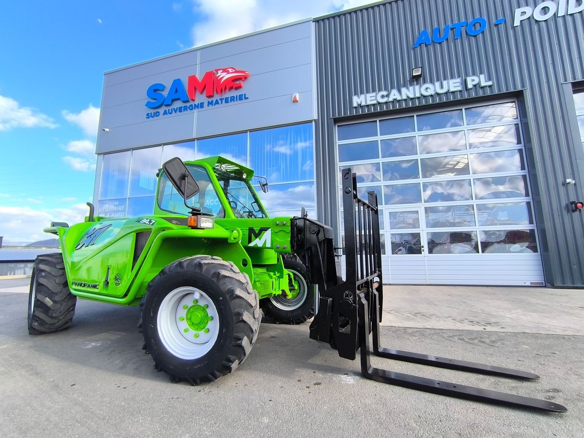 Merlo P34.7