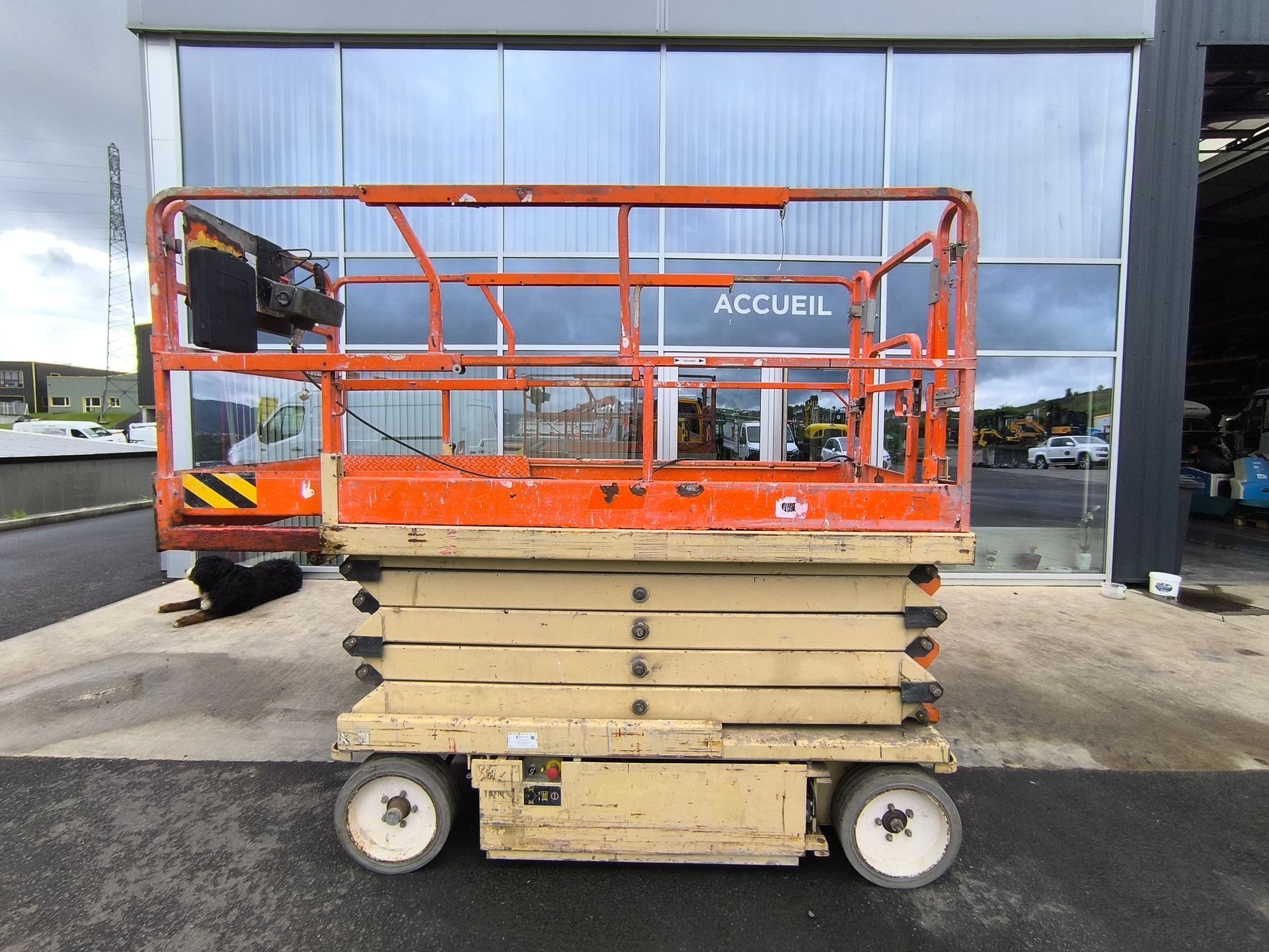 JLG 3246E2