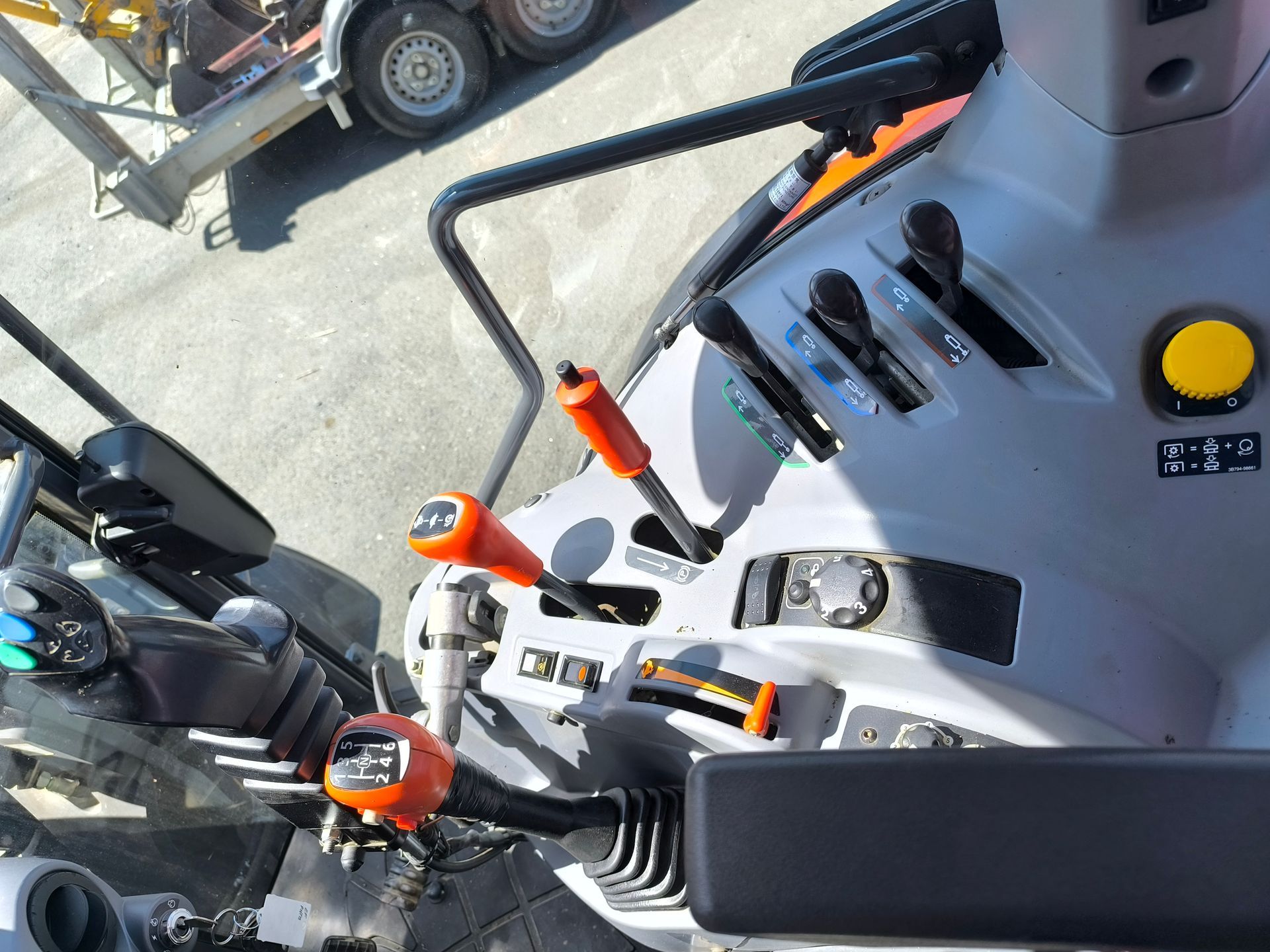 Kubota M5111 DTHQ + Chargeur MX U407