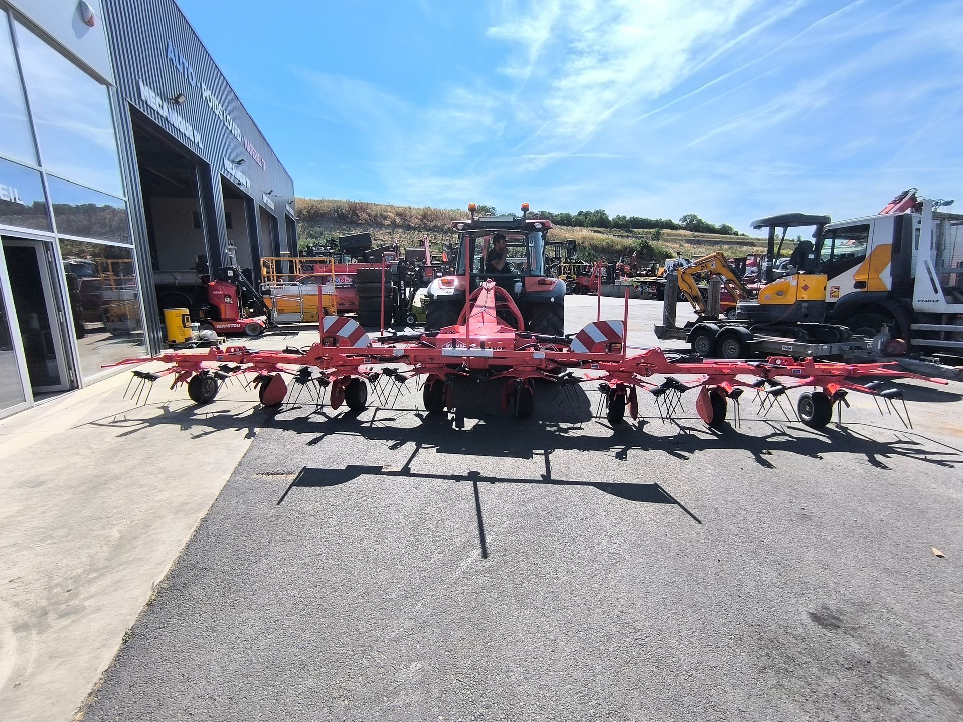 Faneuse Kuhn GF 8703