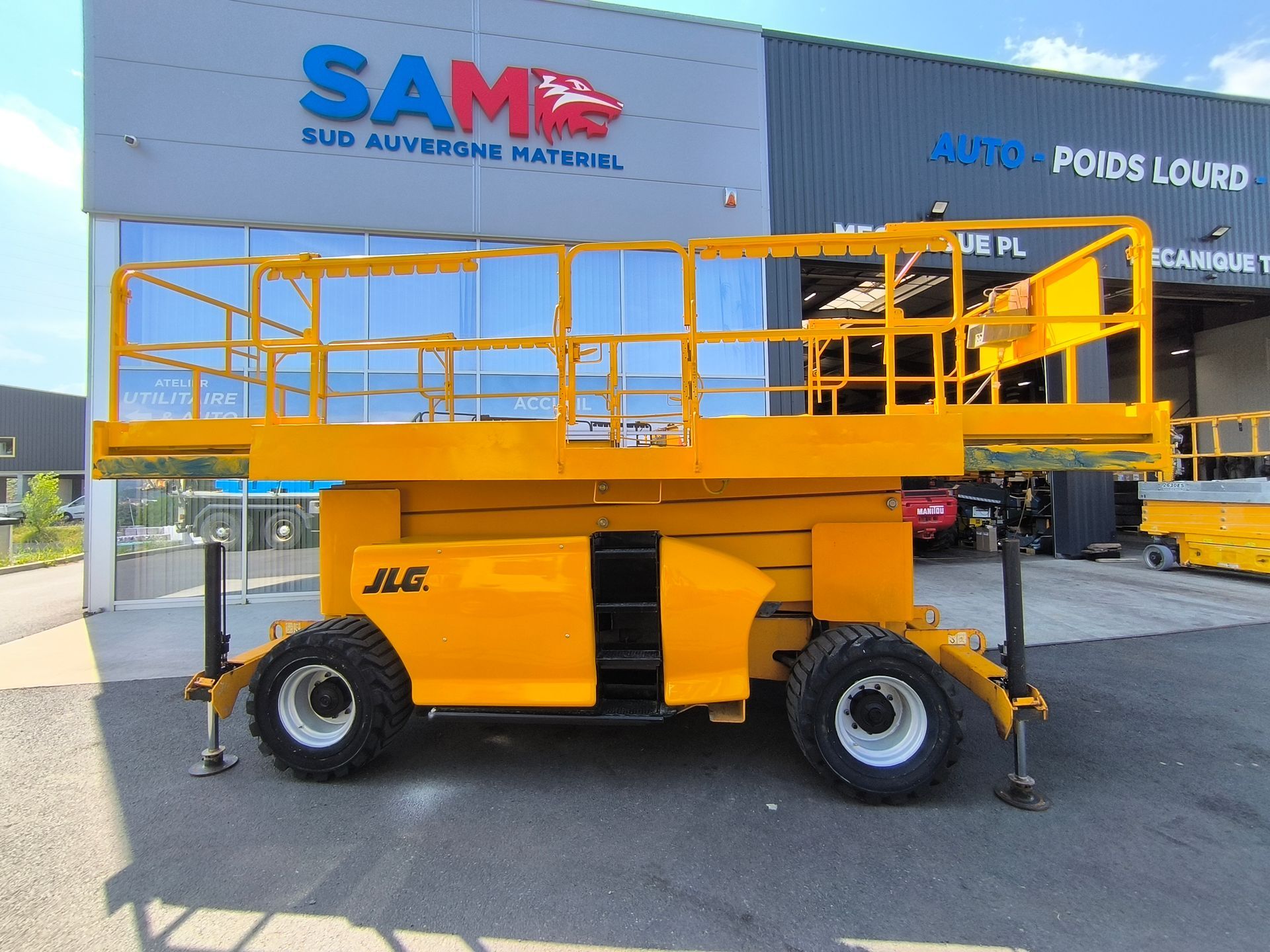 JLG 4394RT