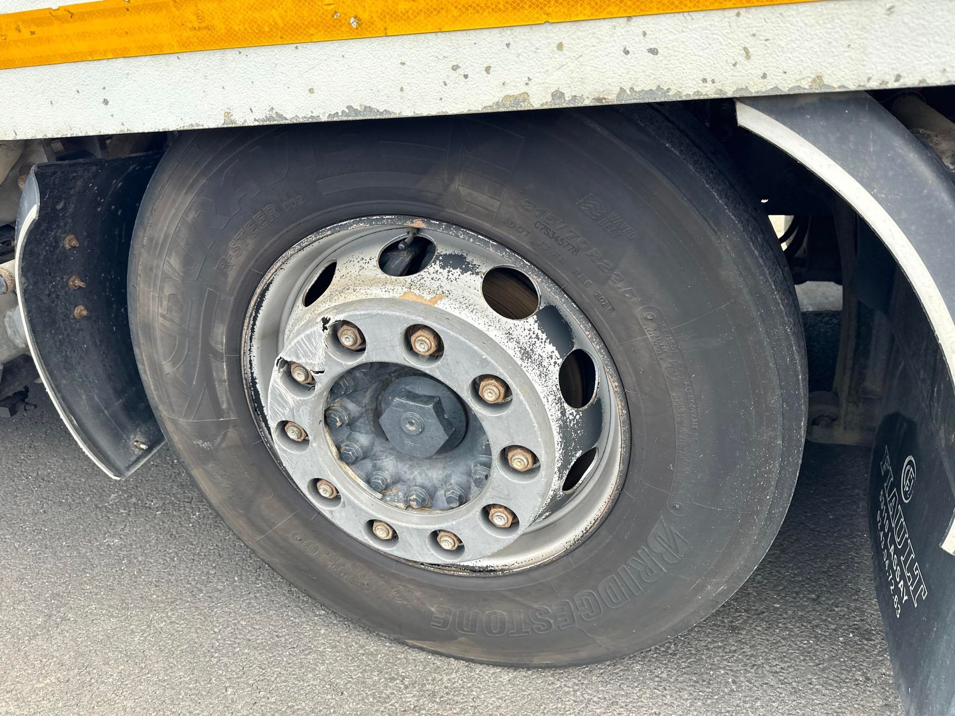 Iveco Porte-engins Stralis Hi-street