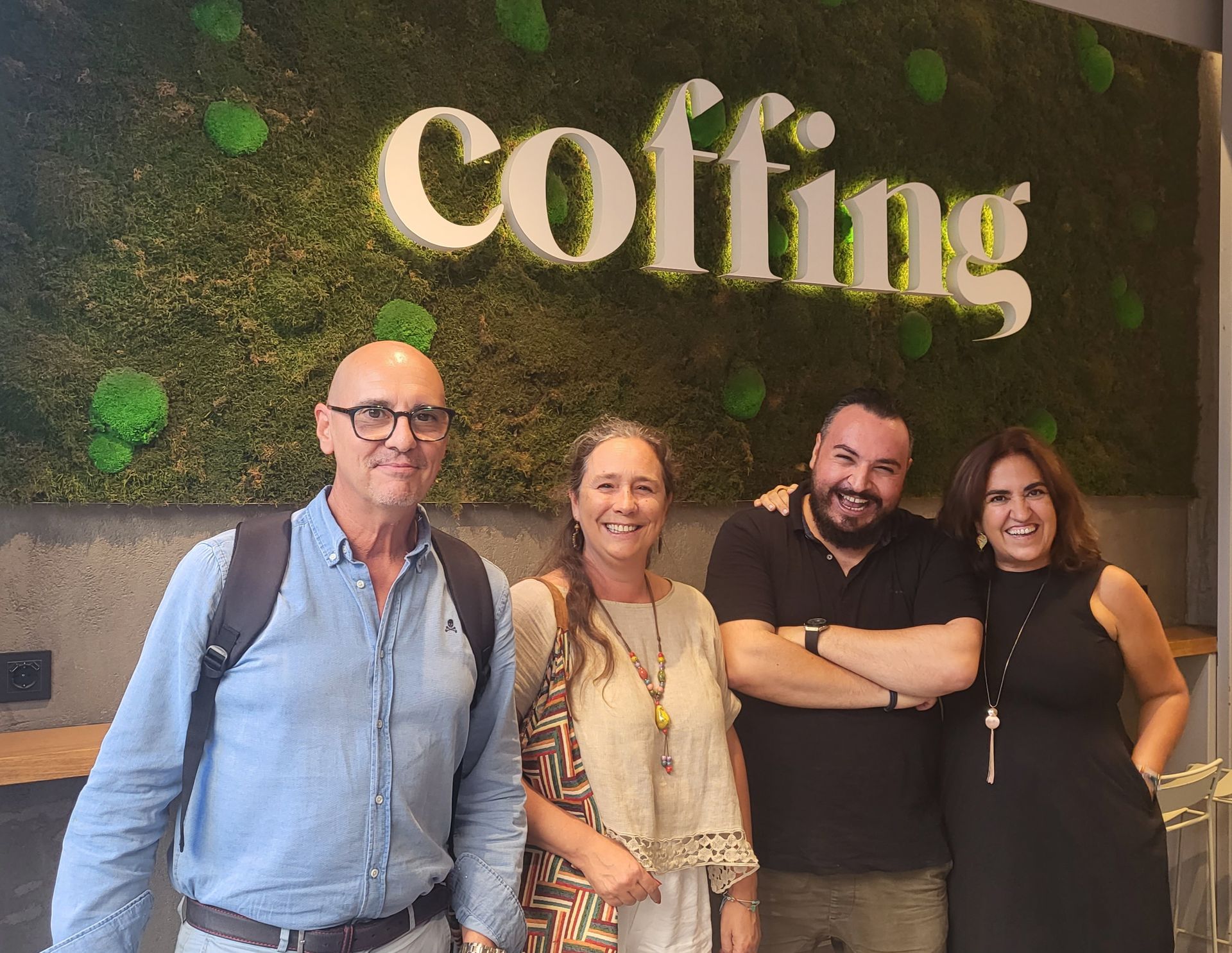 con Javier, María y Ana Belén de INNOVACTORAS que han sido premiadas con el WSIS 2020 por la ONU. #pamplona #navarra #innovactoras #imadbadour imadbadour.com con Javier, María y Ana Belén de INNOVACTORAS que han sido premiadas con el WSIS 2020 por la ONU. #pamplona #navarra #innovactoras #imadbadour imadbadour.com