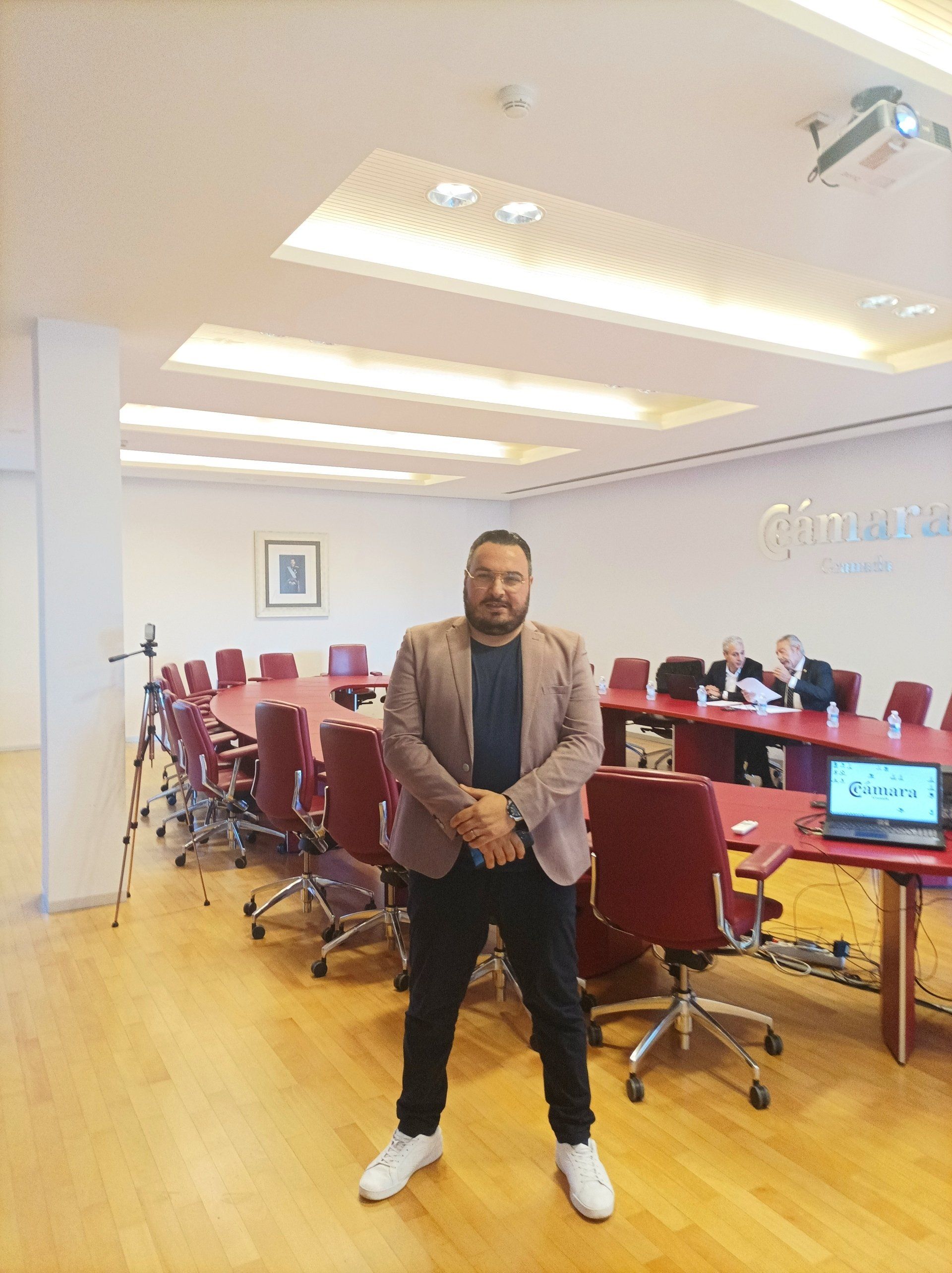 I Congreso Empresarial Internacional Granada & Costa Tropical - Norte de Marruecos. imadbadour.com I Congreso Empresarial Internacional Granada & Costa Tropical - Norte de Marruecos. imadbadour.com