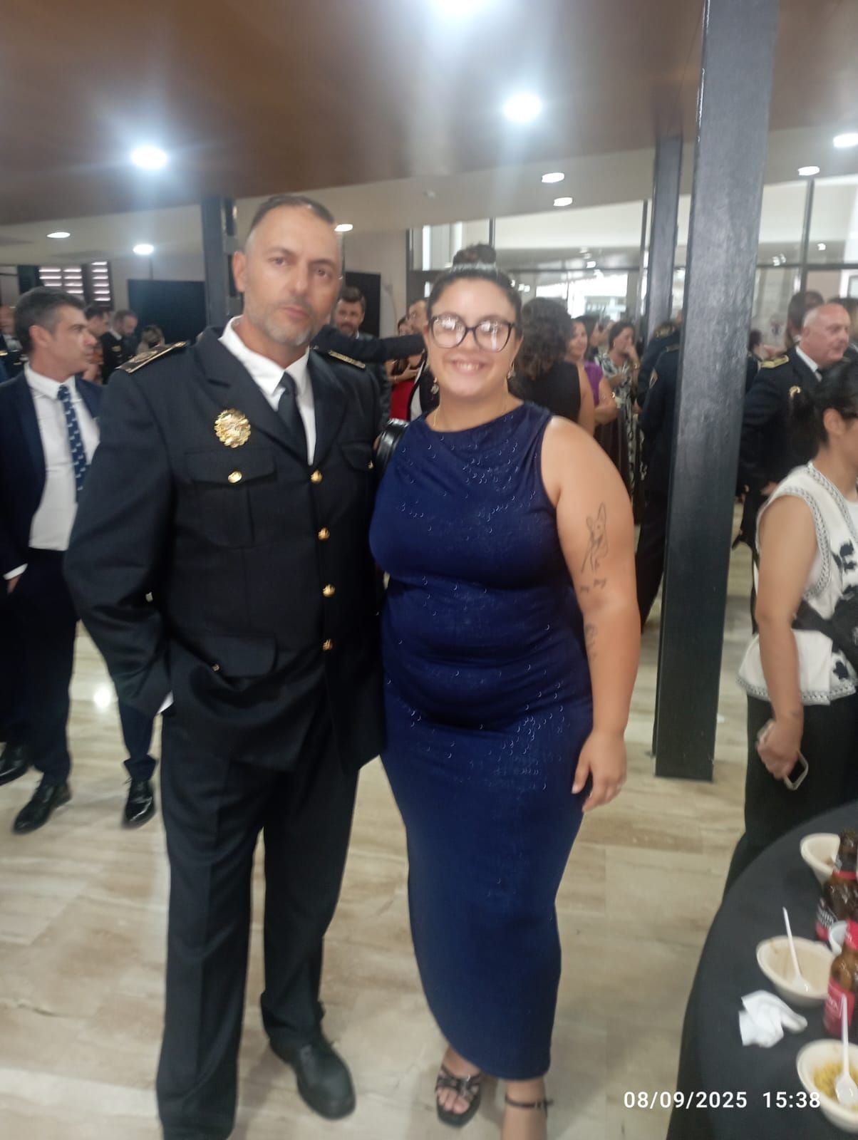 Desde MEGAFOR SECURITY, junto a nuestro Responsable Comercial del Norte, Imad Badour, queremos felicitar a nuestro fundador ÁNGEL GARCÍA SANTA, quien ha recibido la Cruz al Mérito Profesional con Distintivo Azul  por sus 25 años de servicios ejemplares prestados a la ciudadanía.  Un reconocimiento merecido que refleja su compromiso, entrega y pasión por la seguridad y el bienestar de todos.    ¡Felicidades Ángel, este logro es también un orgullo para toda la familia Megafor!   #MegaforSecurity #OrgulloMegafor #Reconocimiento #Seguridad #Excelencia Desde MEGAFOR SECURITY, junto a nuestro Responsable Comercial del Norte, Imad Badour, queremos felicitar a nuestro fundador ÁNGEL GARCÍA SANTA, quien ha recibido la Cruz al Mérito Profesional con Distintivo Azul  por sus 25 años de servicios ejemplares prestados a la ciudadanía.
Un reconocimiento merecido que refleja su compromiso, entrega y pasión por la seguridad y el bienestar de todos. 
 ¡Felicidades Ángel, este logro es también un orgullo para toda la familia Megafor! 
#MegaforSecurity #OrgulloMegafor #Reconocimiento #Seguridad #Excelencia