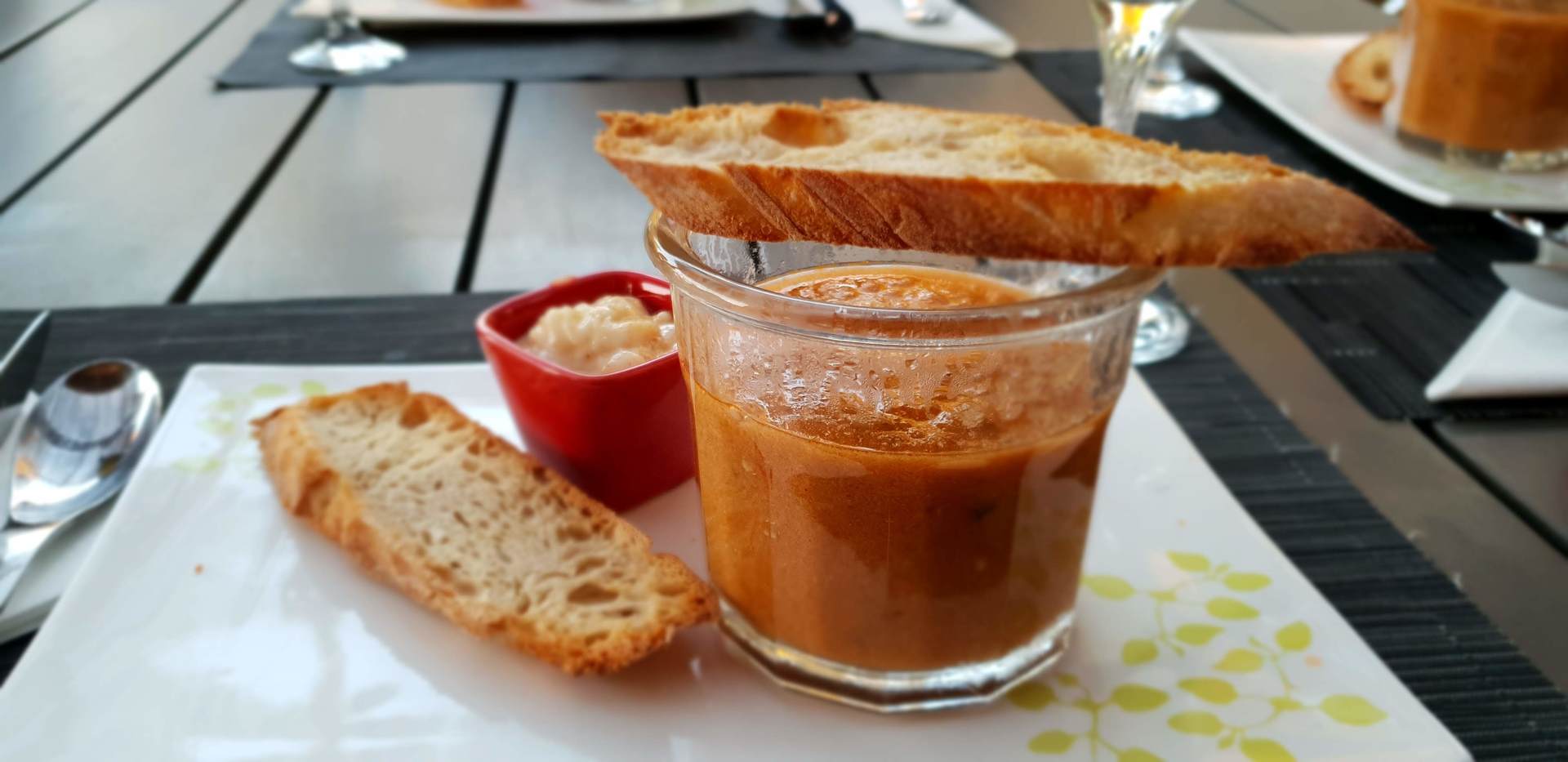 Table d'Hôtes Villa Alyzea Bessan