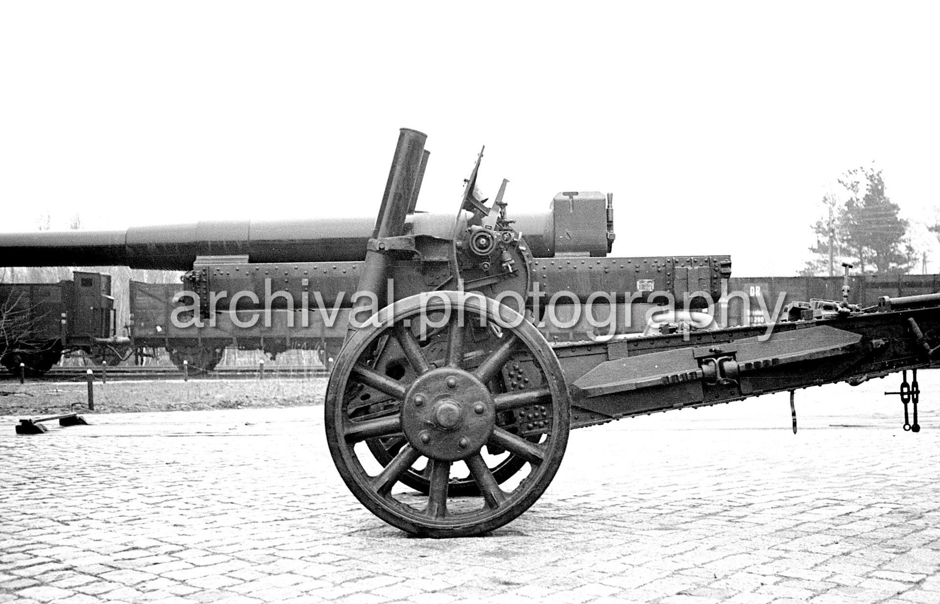 German WWII Fortifications, Ramparts And Weapons