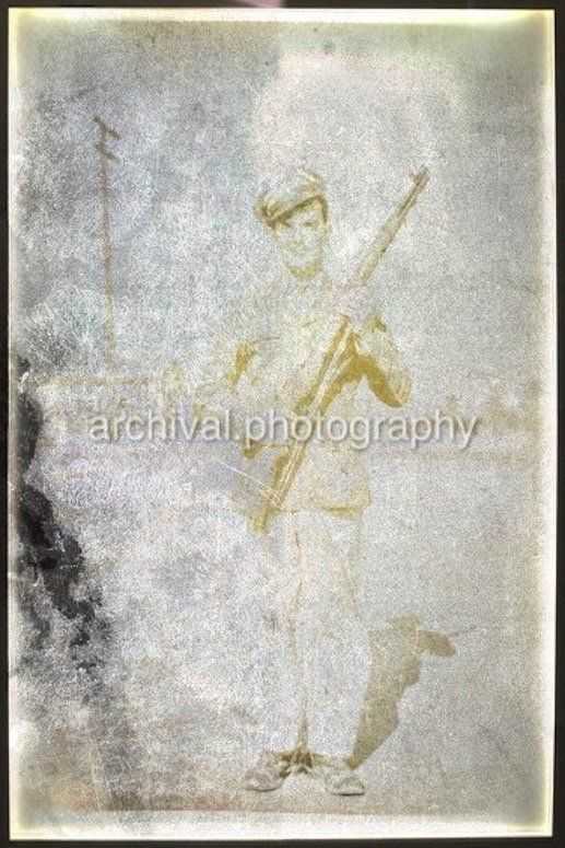 Candid WWII Photos Of GI's From All Sides - US ARMY SOLDIER WITH GARAND RIFLE