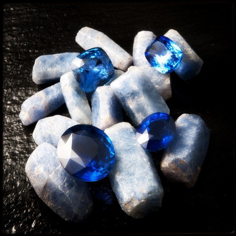 zaffiri, rubini, pietre preziose