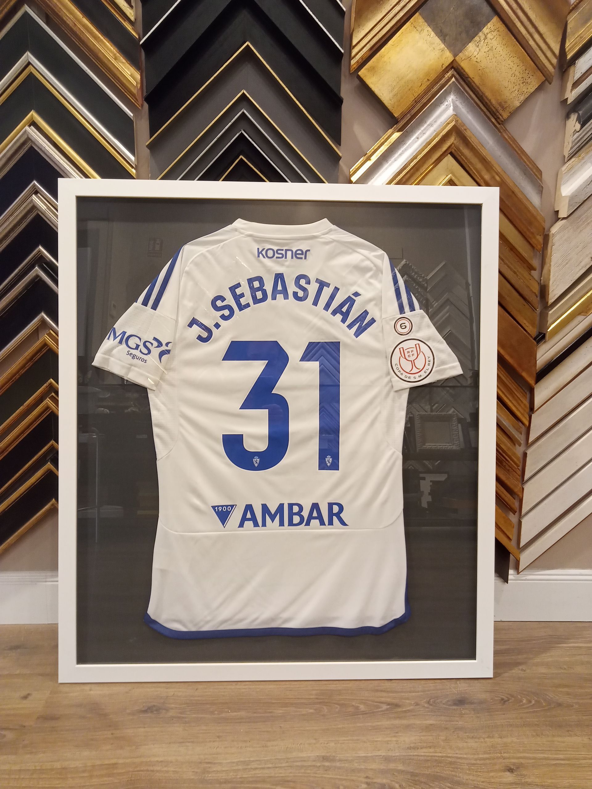 cuadros de camisetas de futbol en zaragoza
Marcos para camisetas deportivas baratas en zaragoza
Camisetas de futbol
Cuadro camisetas futbol real zaragoza
Camisetas de futbol en zaragoza
Cuadros en zaragoza baratos
Enmarcaciones en Zaragoza baratas
Cuadros en zaragoza
Cuadro hecho a mano en Zaragoza