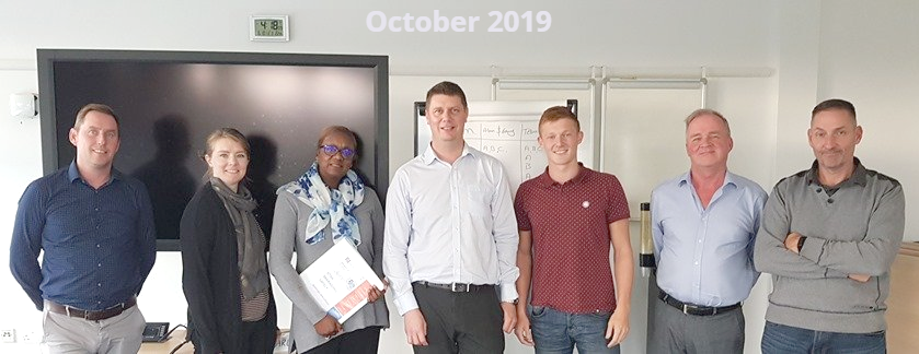 Photo of the delegates and the trainer