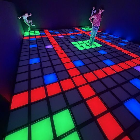 MINI GOLF INDOOR MINI GOLF INDOOR