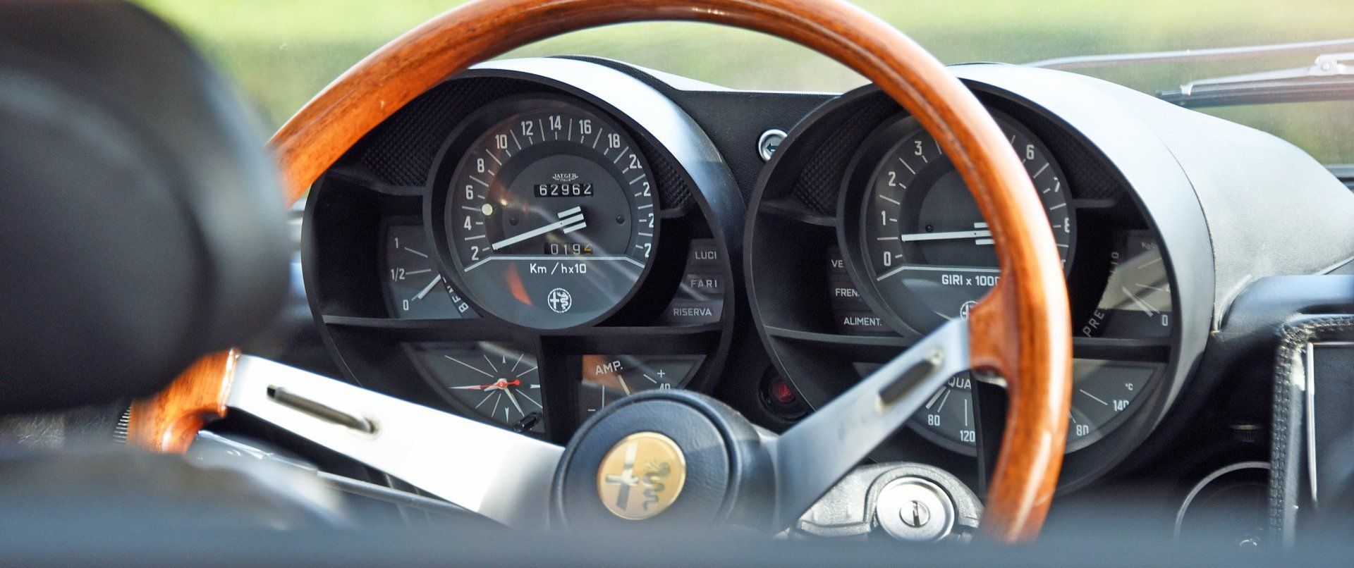 Ein sehr schönes Alfa Romeo Cockpit