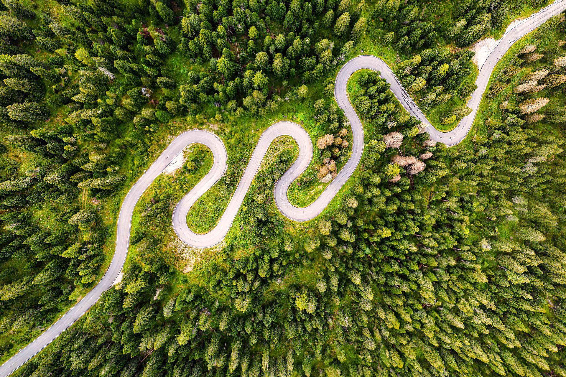 Schlangenstraße, Passo di Gian, Dolomiten, Alpen, Drohnen-Fotografie von Thomas Hartstang, Atelier Südereiche