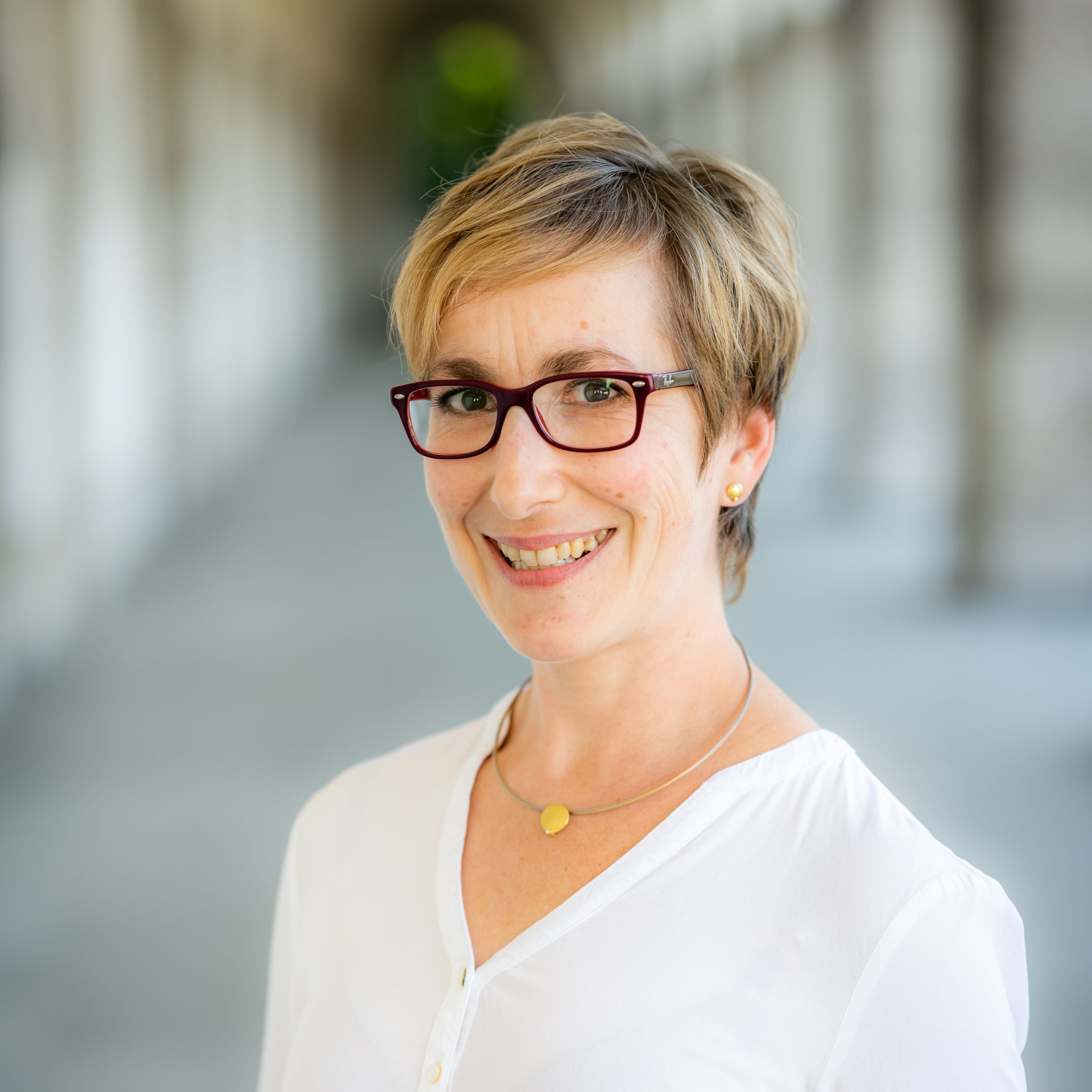 Priv.-Doz. Dr. med. Marlene Tschernatsch Priv.-Doz. Dr. med. Marlene Tschernatsch