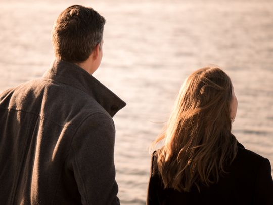 Pärchen am Wasser Pärchenfoto am Speicherbecken in Geeste bei Sonnenaufgang
