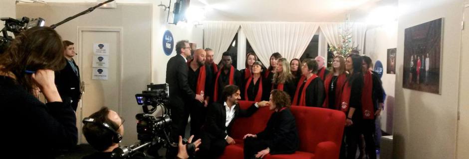 La chorale des Montagnes avec André Manoukian et Julien doré dans les colise du nouvelle star.