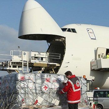 transporte aéreo a Estados Unidos en avión de carga de mercancías sobredimensionadas, pesadas y voluminosas, para sectores eléctricos, petroleros, mineros, eólico,