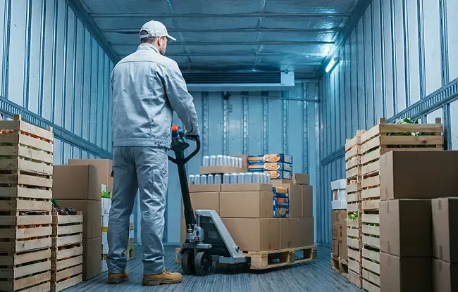 Transporte en contenedor marítimo de alimentos y bebidas Españoles