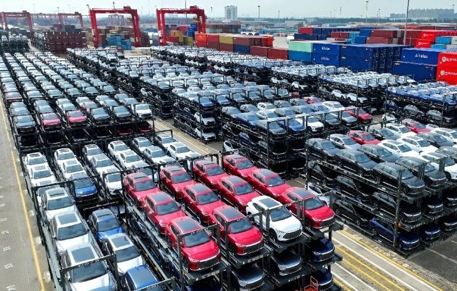 exportación de vehículos y repuestos de España a Argentina en buque portacontenedores