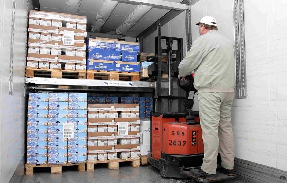 Transporte en contenedor marítimo de alimentos y bebidas de España - Argentina