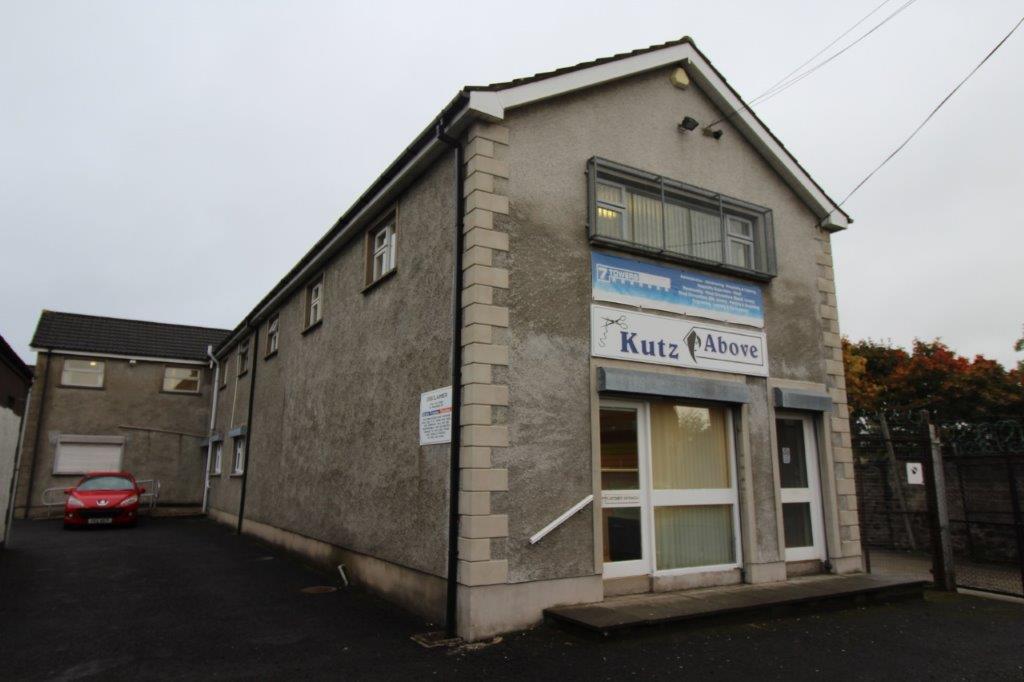 Commercial Design-Farm Shed-Shop Conversions-Office-Holiday Lets-Office Accomodation-Hairdressers-Training Centre