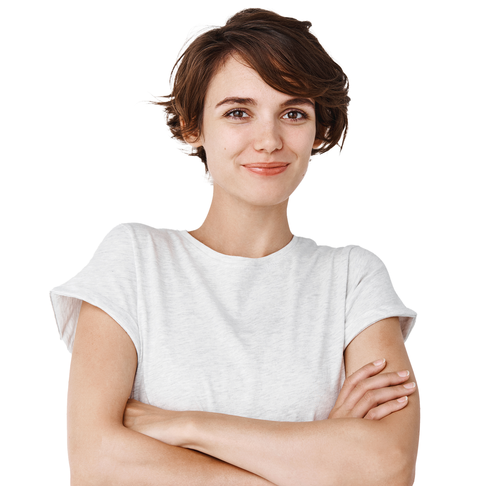 Eine Frau, die schmunzelnd in die Kamera schaut.