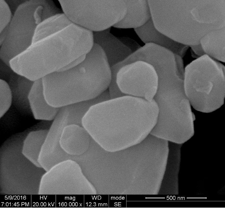 Submikro-Aluminiumoxid