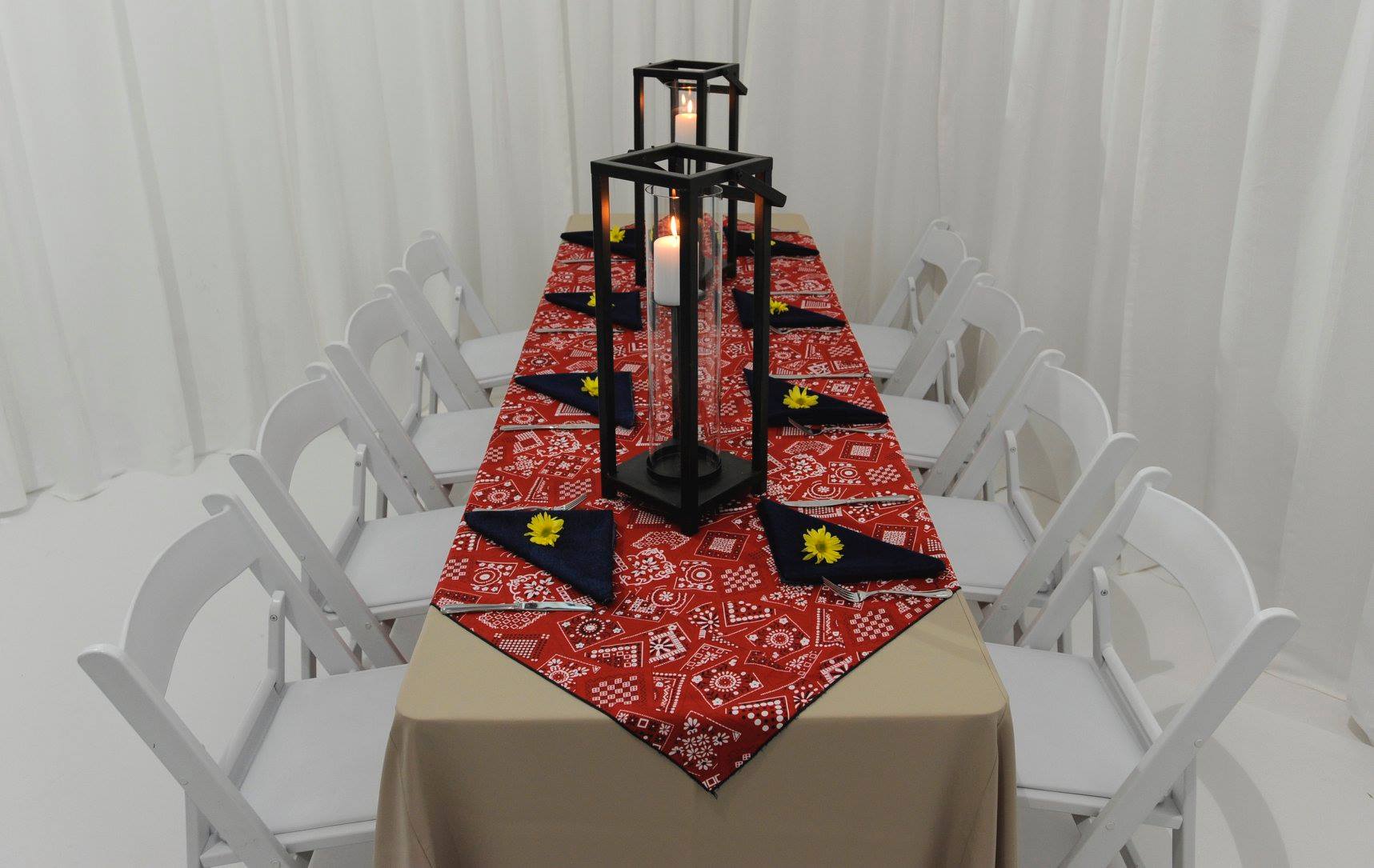 table arrangement concept in patterned red, black, and white