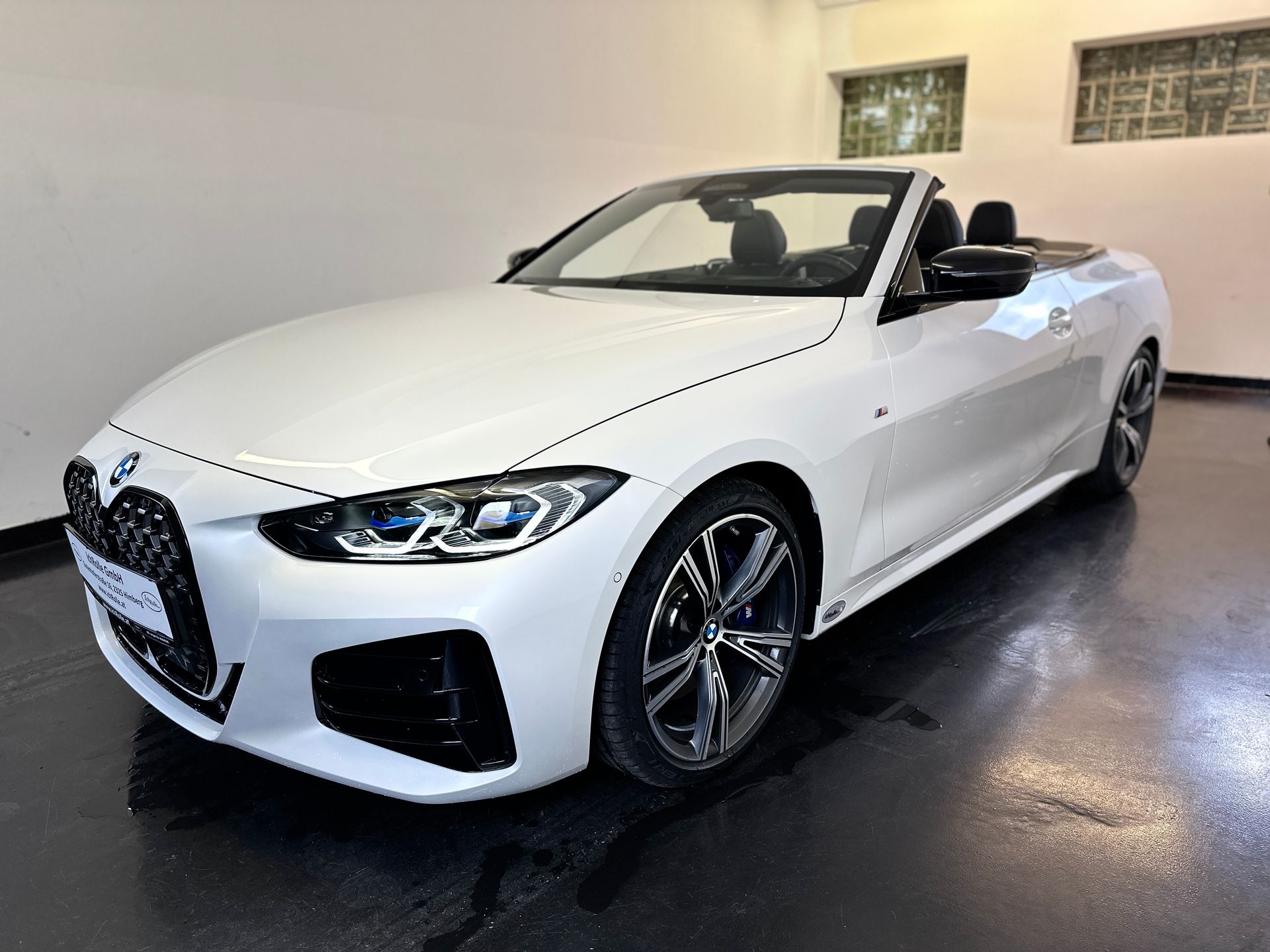 ich rolle, volvo mieten, Polestar mieten, BMW mieten, Ford mieten, Bus mieten, 9-sitzer mieten, 8 sitzer mieten, 9 sitzer mieten, 7 sitzer mieten, lkw mieten, auto mieten, auto mieten himberg, mietwagen himberg, Ichrolle gmbh, Michael Weiss, Michael weiss Mietwagen, auto mieten österreich, auto mieten niederösterreich, langzeit mieten, abo leasing, cabrio mieten, vw mieten, ex30 mieten, polestar 2 mieten, polestar 4 mieten, polestar 3 mieten, XC40 mieten, Volvo ex30 mieten, volvo XC90 mieten, Volvo XC60 mieten, Volvo EX90 mieten, Volvo EC40 mieten, Volvo EX40 mieten, Carbio mieten, Fiat mieten, Fiat 500 cabrio mieten, elektroauto mieten, Volvo mieten, Peugeot 2008 mieten, Peugeot mieten, Volvo reisebus, 88.6 bus, 88.6 Roadtrip, Radio 88.6, Radio886, 88.6 Road trip, kfz mieten, ford transit mieten, busse mieten, peugeot traveller mieten,porsche mieten, porsche niederösterreich mieten, Sportwagen mieten, Sportwagen niederösterreich mieten, limousine mieten, kombi mieten, mietwagen österreich, langzeitmiete niederösterreich, so rockt das Lebern