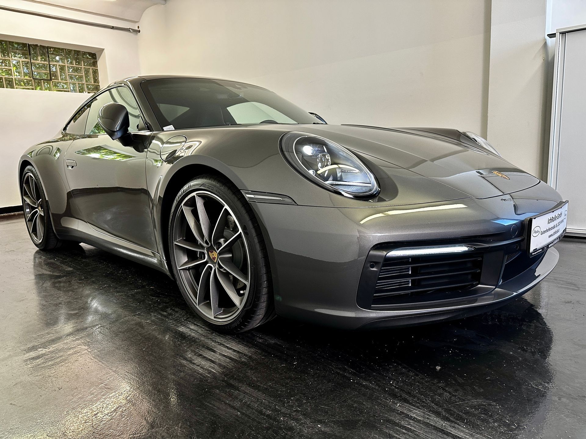 ich rolle, volvo mieten, Polestar mieten, BMW mieten, Ford mieten, Bus mieten, 9-sitzer mieten, 8 sitzer mieten, 9 sitzer mieten, 7 sitzer mieten, lkw mieten, auto mieten, auto mieten himberg, mietwagen himberg, Ichrolle gmbh, Michael Weiss, Michael weiss Mietwagen, auto mieten österreich, auto mieten niederösterreich, langzeit mieten, abo leasing, cabrio mieten, vw mieten, ex30 mieten, polestar 2 mieten, polestar 4 mieten, polestar 3 mieten, XC40 mieten, Volvo ex30 mieten, volvo XC90 mieten, Volvo XC60 mieten, Volvo EX90 mieten, Volvo EC40 mieten, Volvo EX40 mieten, Carbio mieten, Fiat mieten, Fiat 500 cabrio mieten, BMW X2 mieten, VW Passat mieten, elektroauto mieten, Volvo mieten, Peugeot 2008 mieten, Peugeot mieten, Volvo reisebus, 88.6 bus, 88.6 Roadtrip, Radio 88.6, Radio886, 88.6 Road trip, kfz mieten, ford transit mieten, california mieten, vw california mieten, camper mieten, busse mieten, peugeot traveller mieten, mini mieten, mini cooper, porsche mieten, porsche niederösterreich mieten, Sportwagen mieten, Sportwagen niederösterreich mieten, limousine mieten, kombi mieten, mietwagen österreich, langzeitmiete niederösterreich