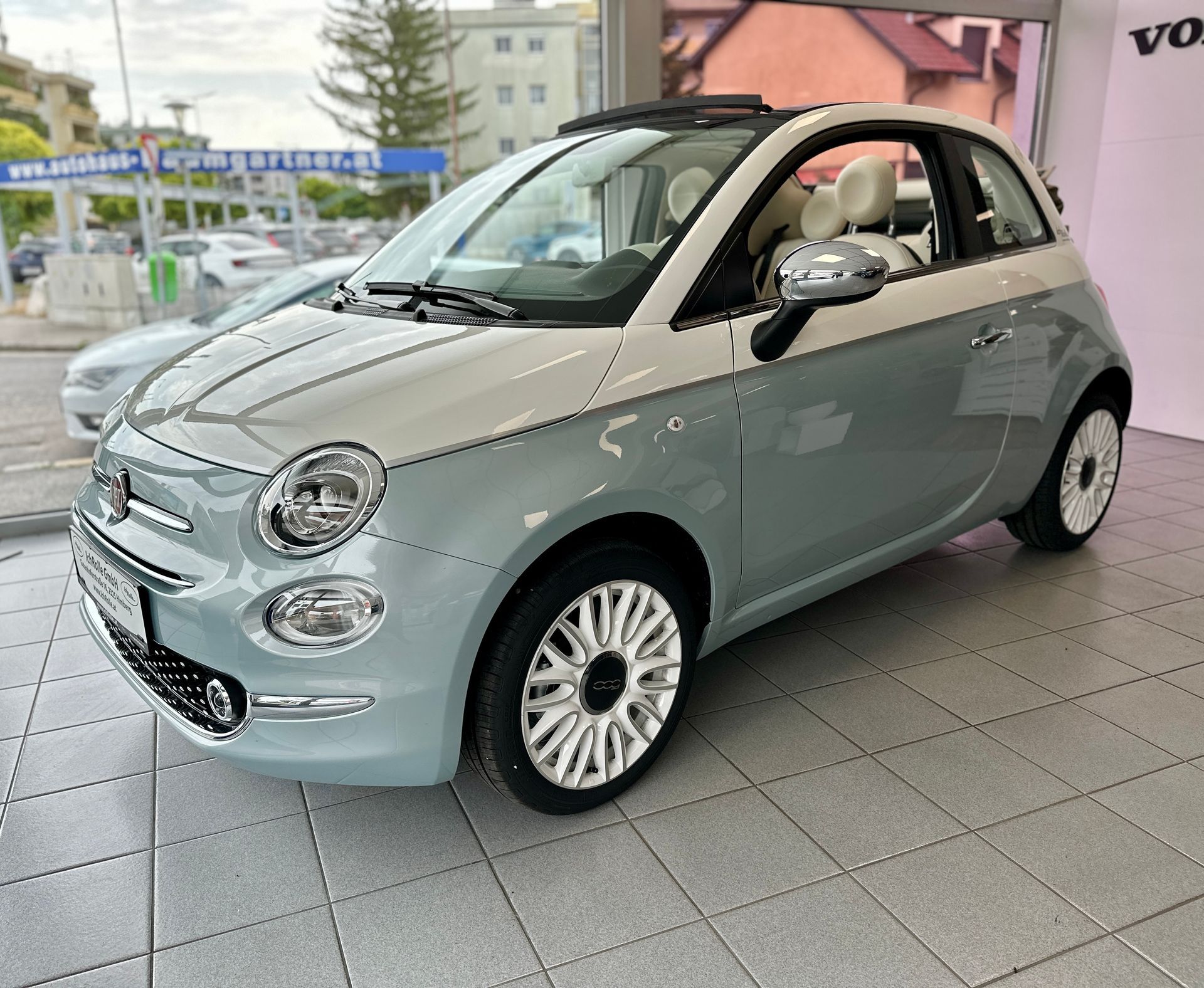 ich rolle, volvo mieten, Polestar mieten, BMW mieten, Ford mieten, Bus mieten, 9-sitzer mieten, 8 sitzer mieten, 9 sitzer mieten, 7 sitzer mieten, lkw mieten, auto mieten, auto mieten himberg, mietwagen himberg, Ichrolle gmbh, Michael Weiss, Michael weiss Mietwagen, auto mieten österreich, auto mieten niederösterreich, langzeit mieten, abo leasing, cabrio mieten, vw mieten, ex30 mieten, polestar 2 mieten, polestar 4 mieten, polestar 3 mieten, XC40 mieten, Volvo ex30 mieten, volvo XC90 mieten, Volvo XC60 mieten, Volvo EX90 mieten, Volvo EC40 mieten, Volvo EX40 mieten, Carbio mieten, Fiat mieten, Fiat 500 cabrio mieten, BMW X2 mieten, VW Passat mieten, elektroauto mieten, Volvo mieten, Peugeot 2008 mieten, Peugeot mieten, Volvo reisebus, 88.6 bus, 88.6 Roadtrip, Radio 88.6, Radio886, 88.6 Road trip, kfz mieten, ford transit mieten, california mieten, vw california mieten, camper mieten, busse mieten, peugeot traveller mieten, mini mieten, mini cooper, porsche mieten, porsche niederösterreich mieten, Sportwagen mieten, Sportwagen niederösterreich mieten, limousine mieten, kombi mieten, mietwagen österreich, langzeitmiete niederösterreich