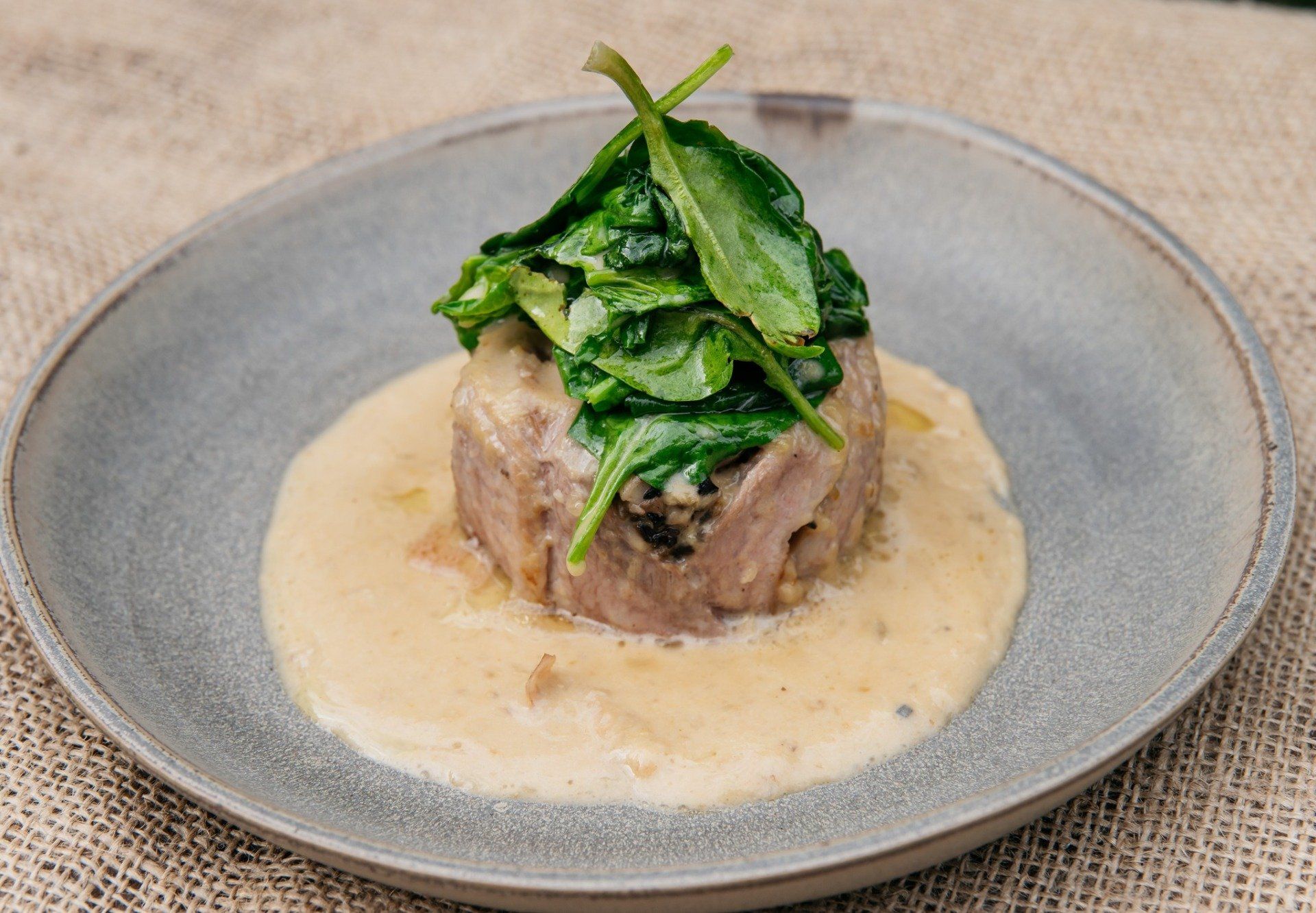 Receta de Joan Roca de timbal de secreto ibérico con membrillo Mirabel Do Rosal