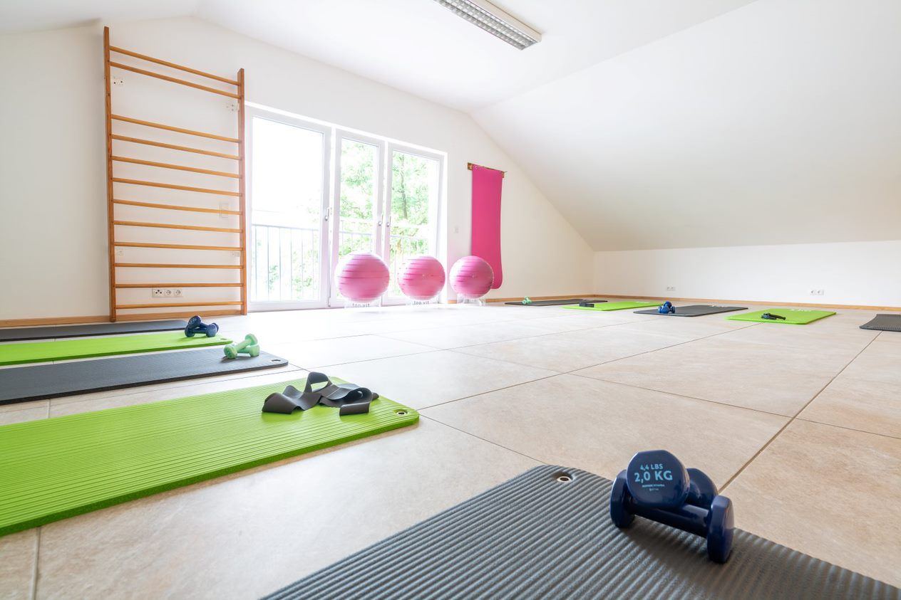 Großer Kursraum für die Gruppenkurse bei Kims Body Kiss